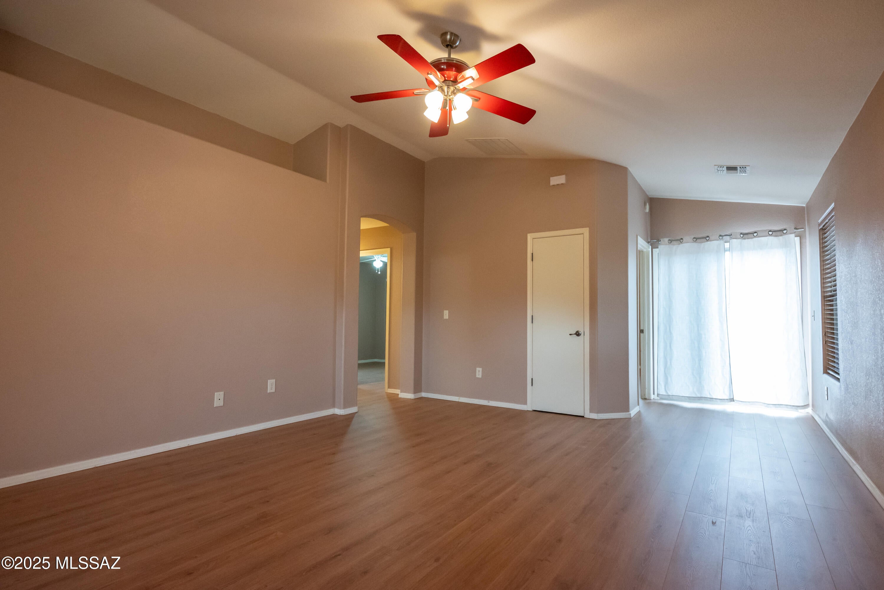 Rancho Del Lago (608-1030) - Residential Lease