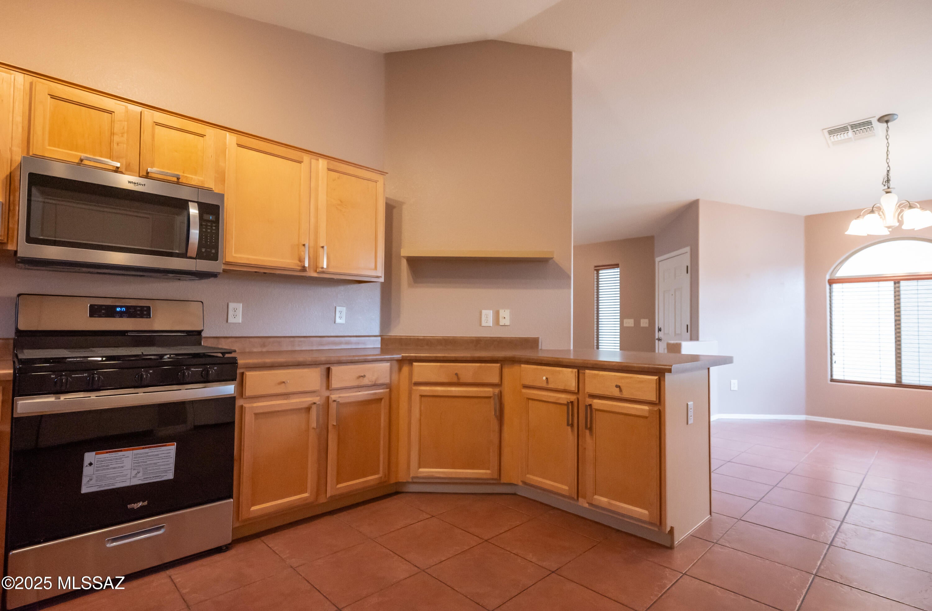Rancho Del Lago (608-1030) - Residential Lease