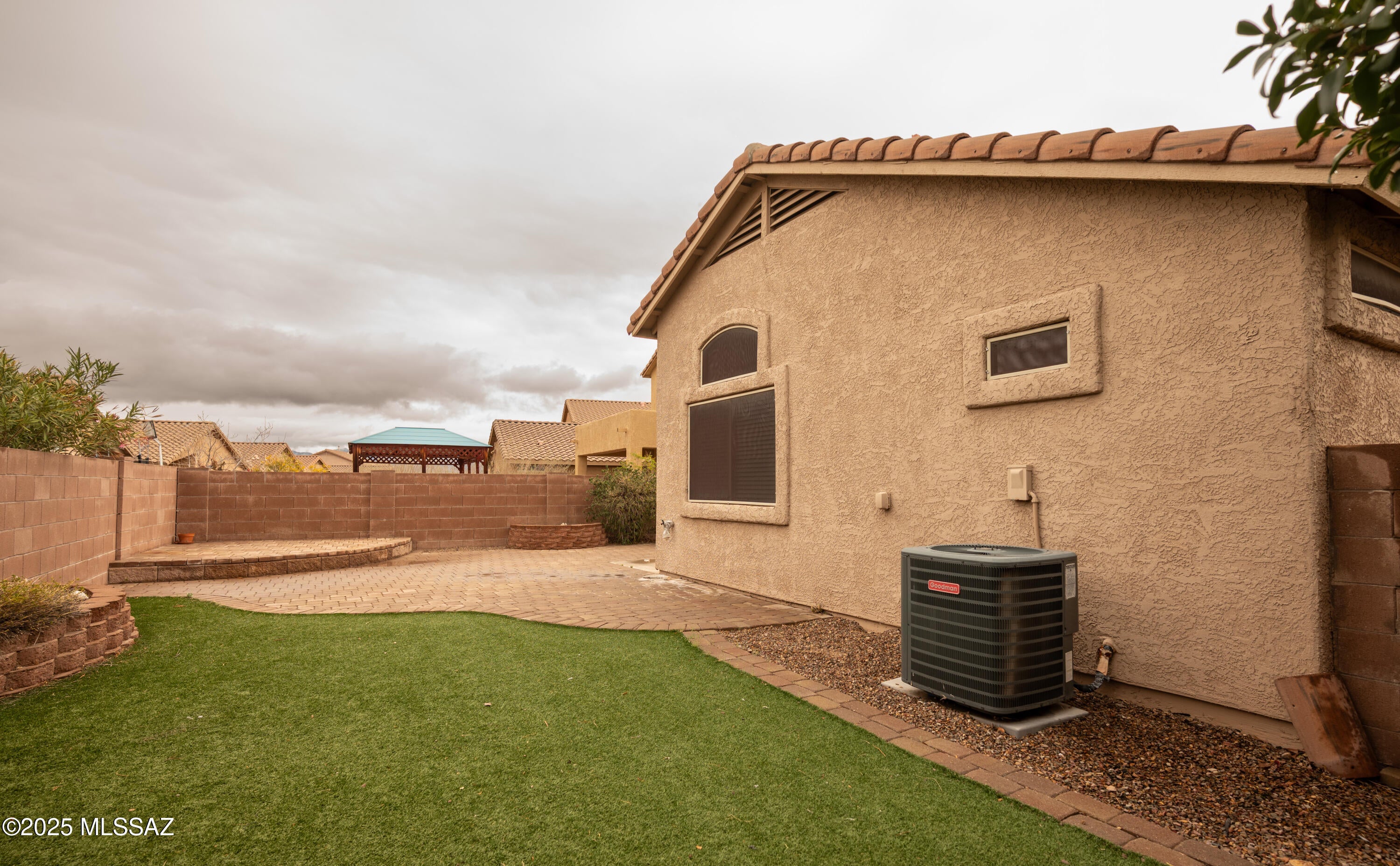Rancho Del Lago (608-1030) - Residential Lease