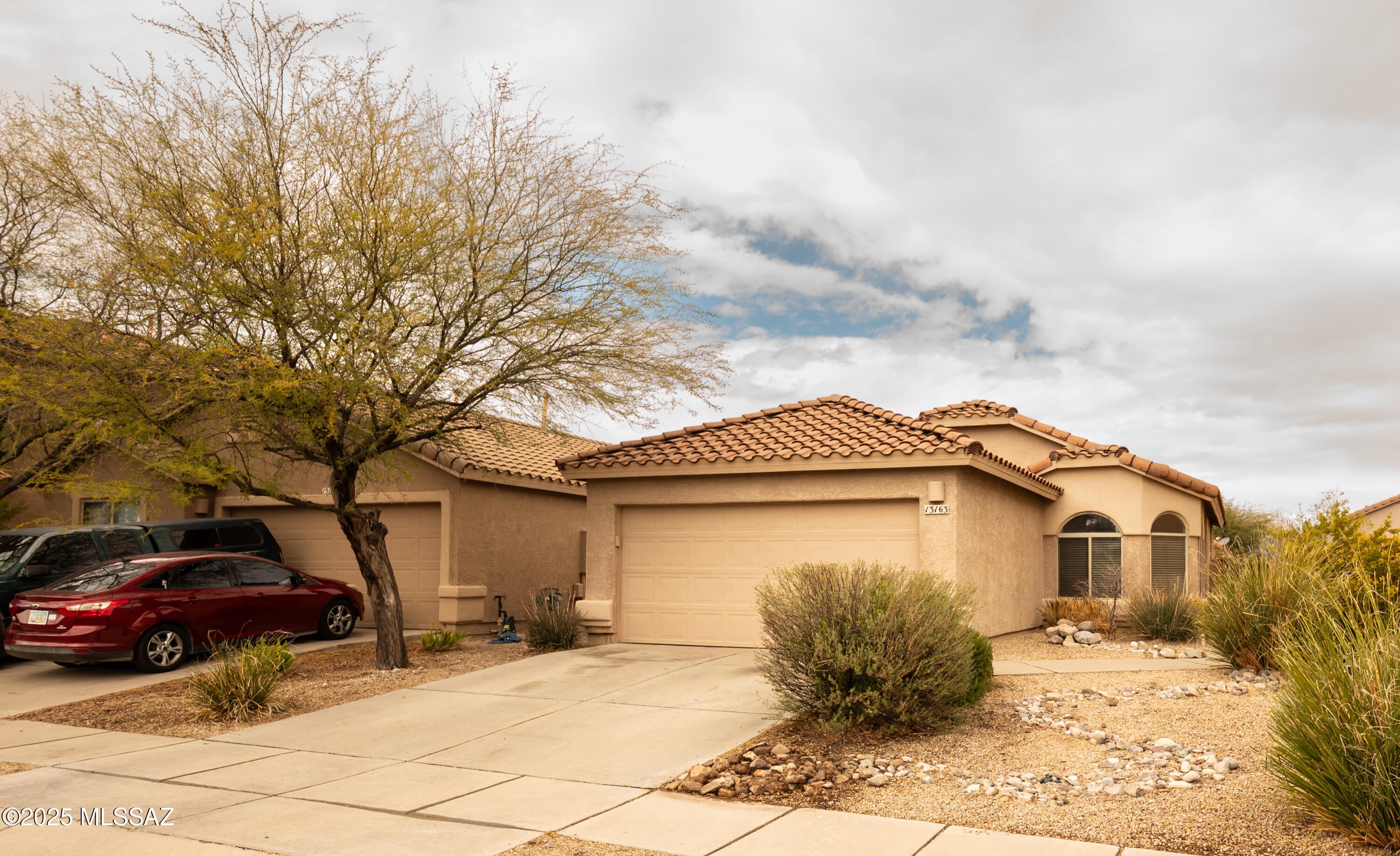 Rancho Del Lago (608-1030) - Residential Lease