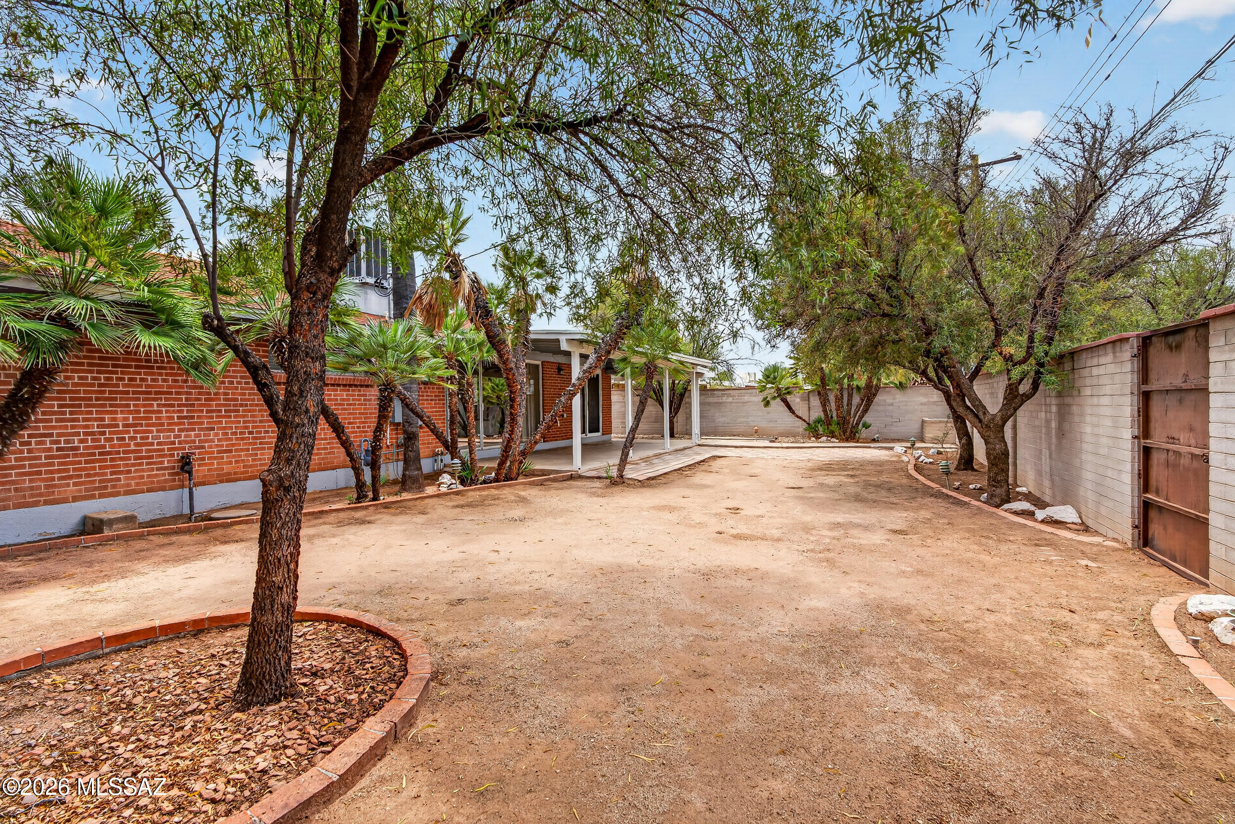 Longview Estates (194-470) - Residential