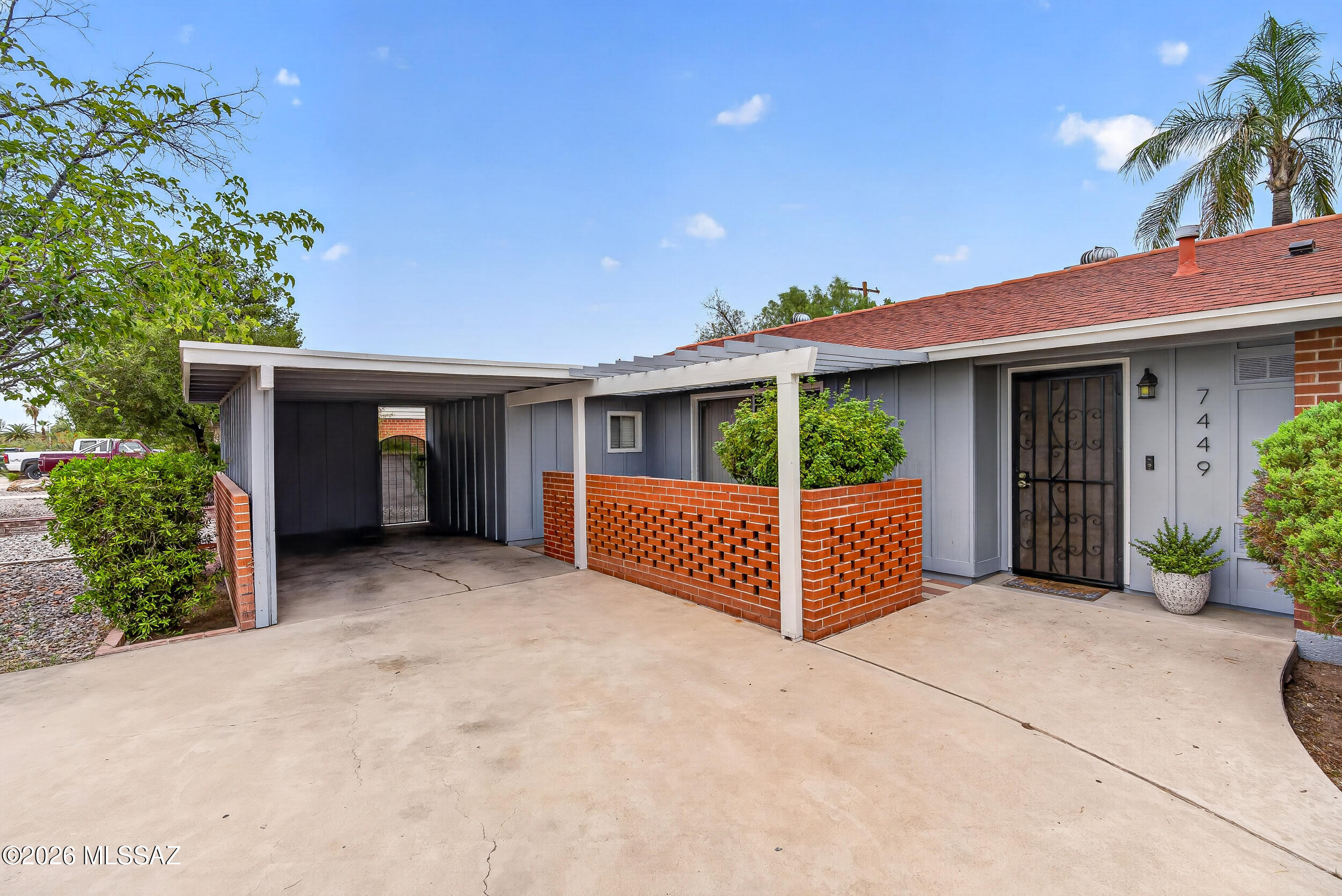 Longview Estates (194-470) - Residential