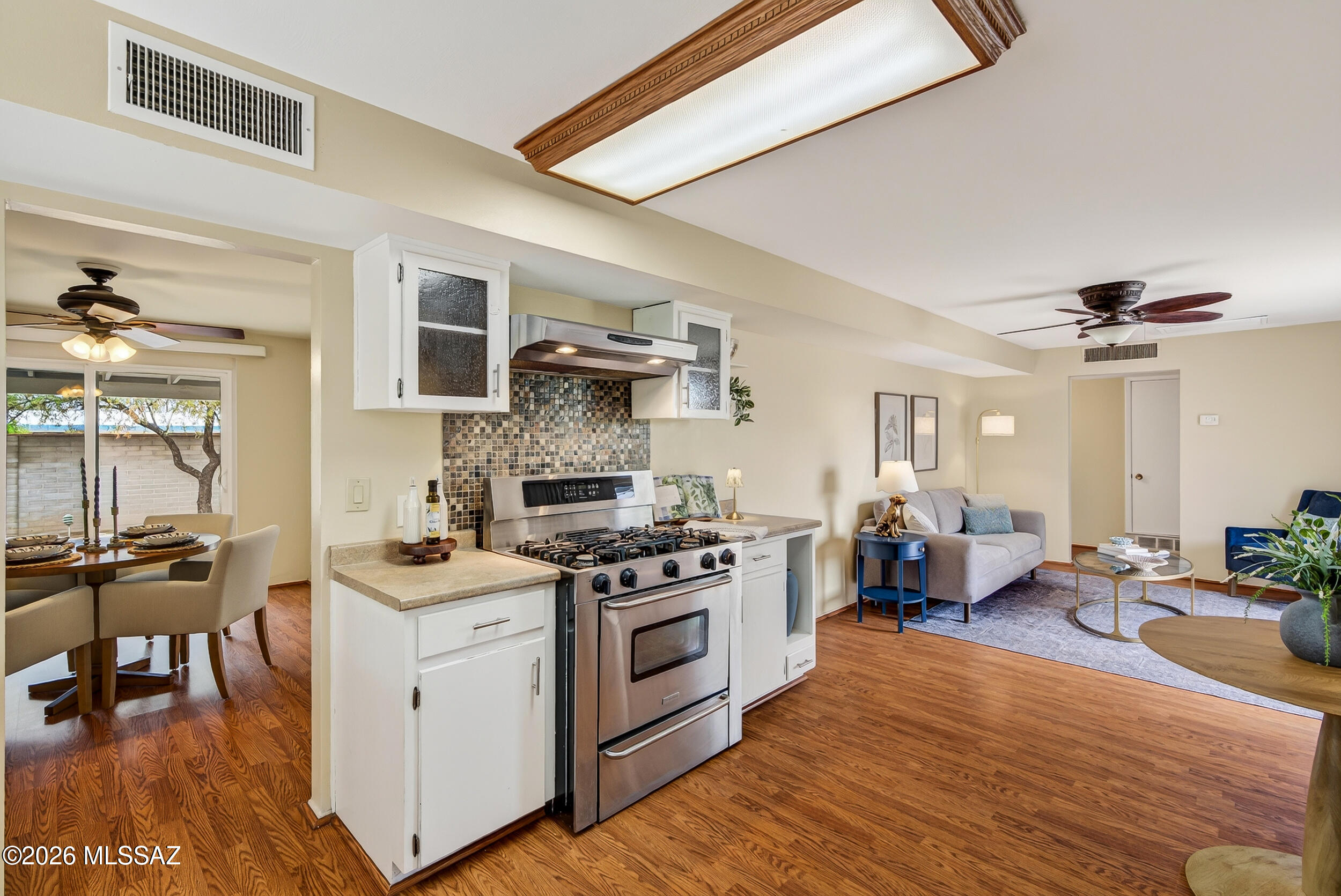 Longview Estates (194-470) - Residential