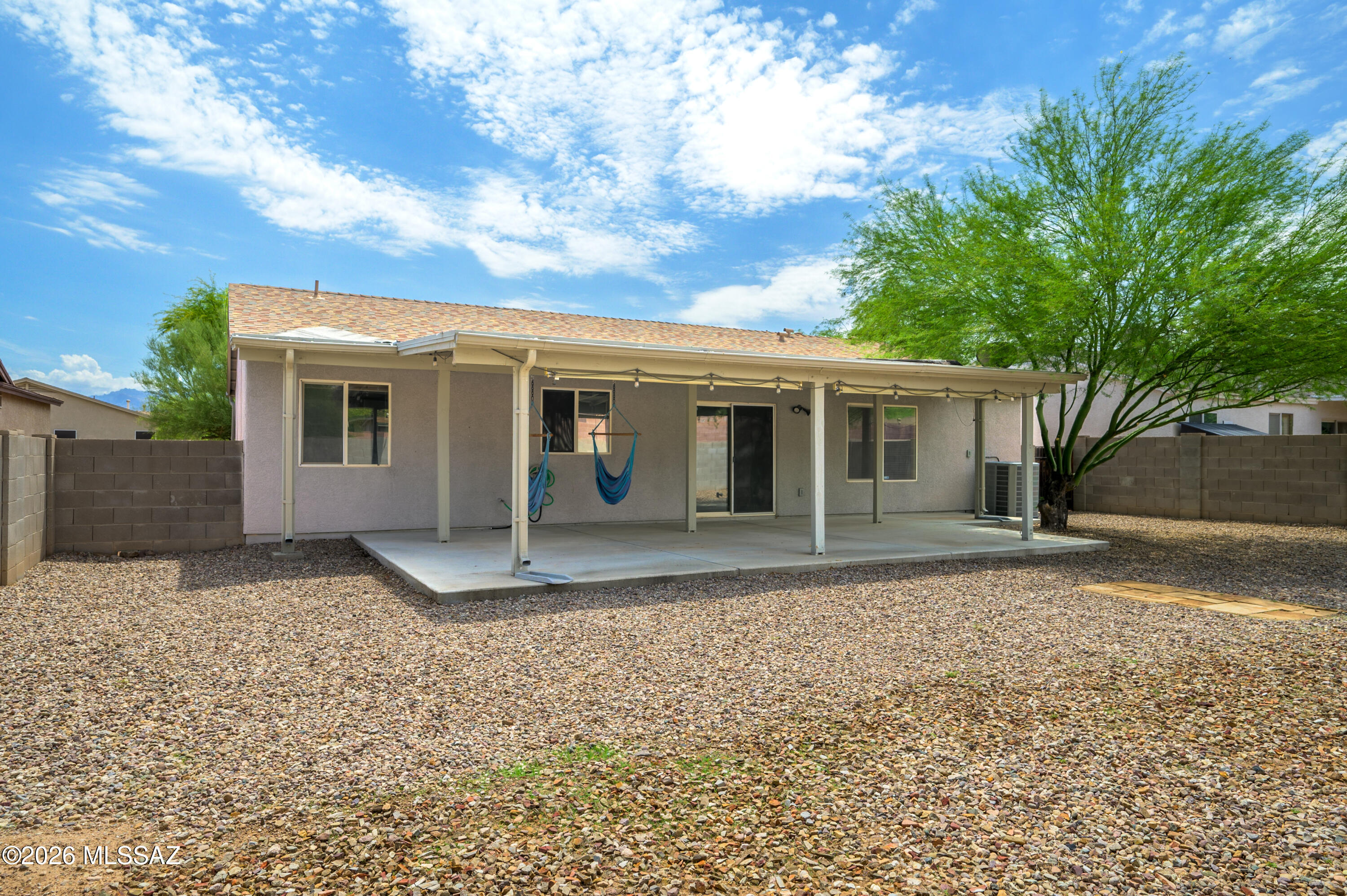 Silver Moon (1-101) - Residential
