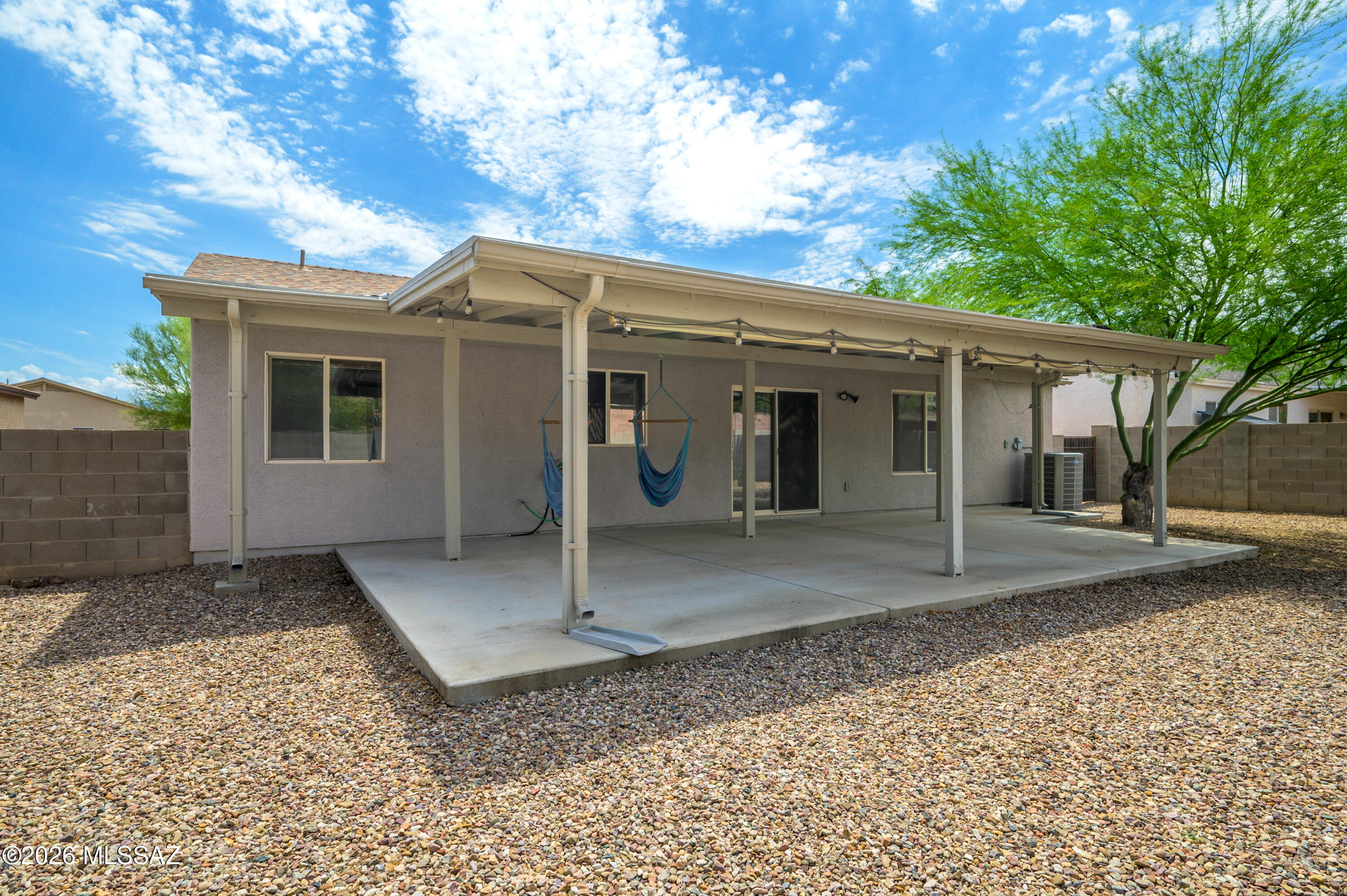 Silver Moon (1-101) - Residential