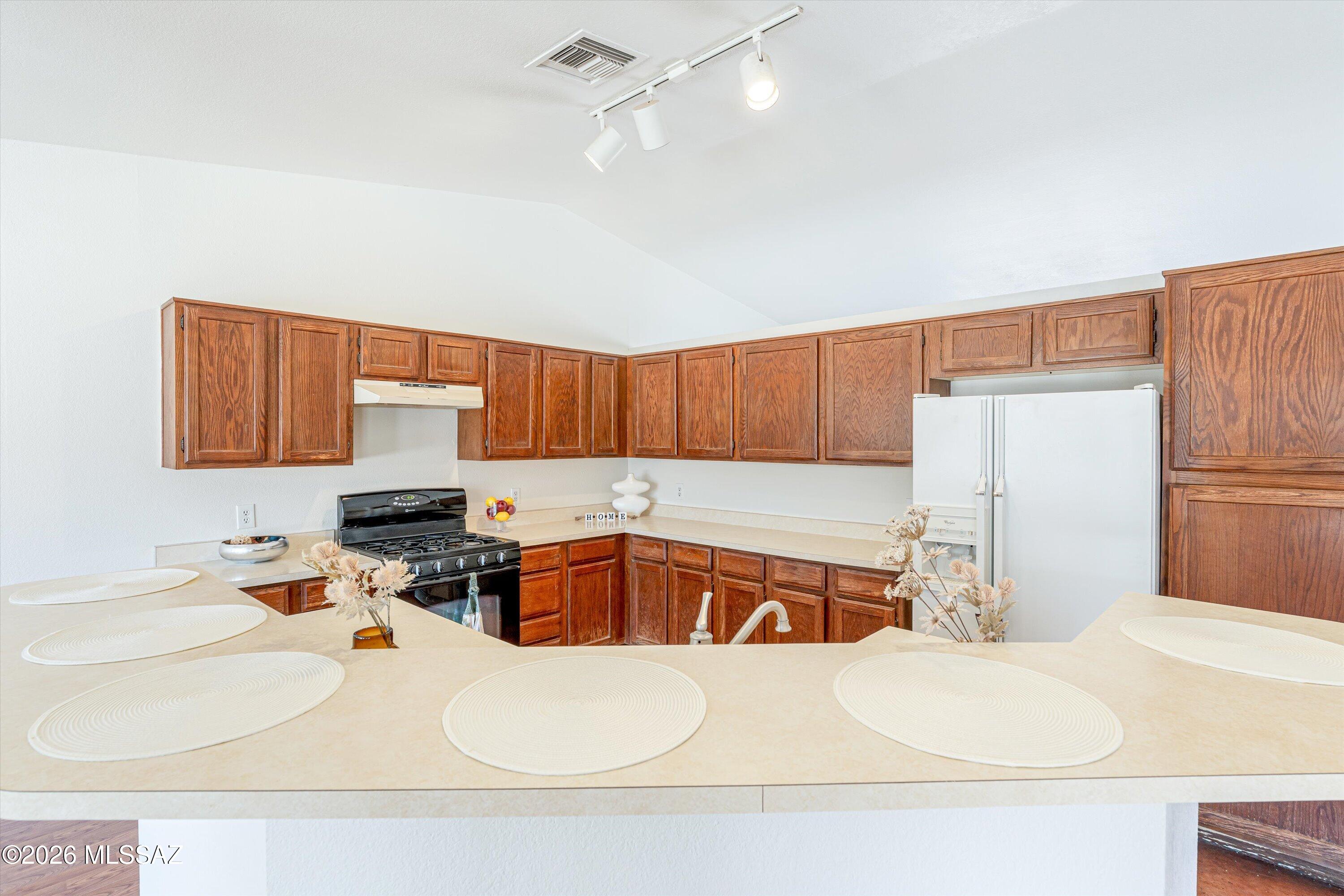 Oak Tree at Midvale (520-620) - Residential