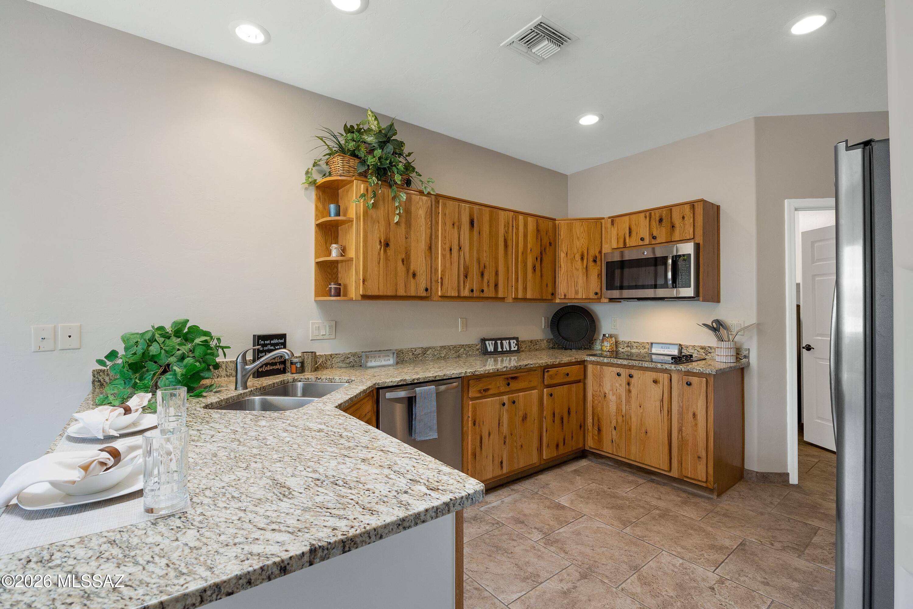 Canada Vista (1-62) - Residential