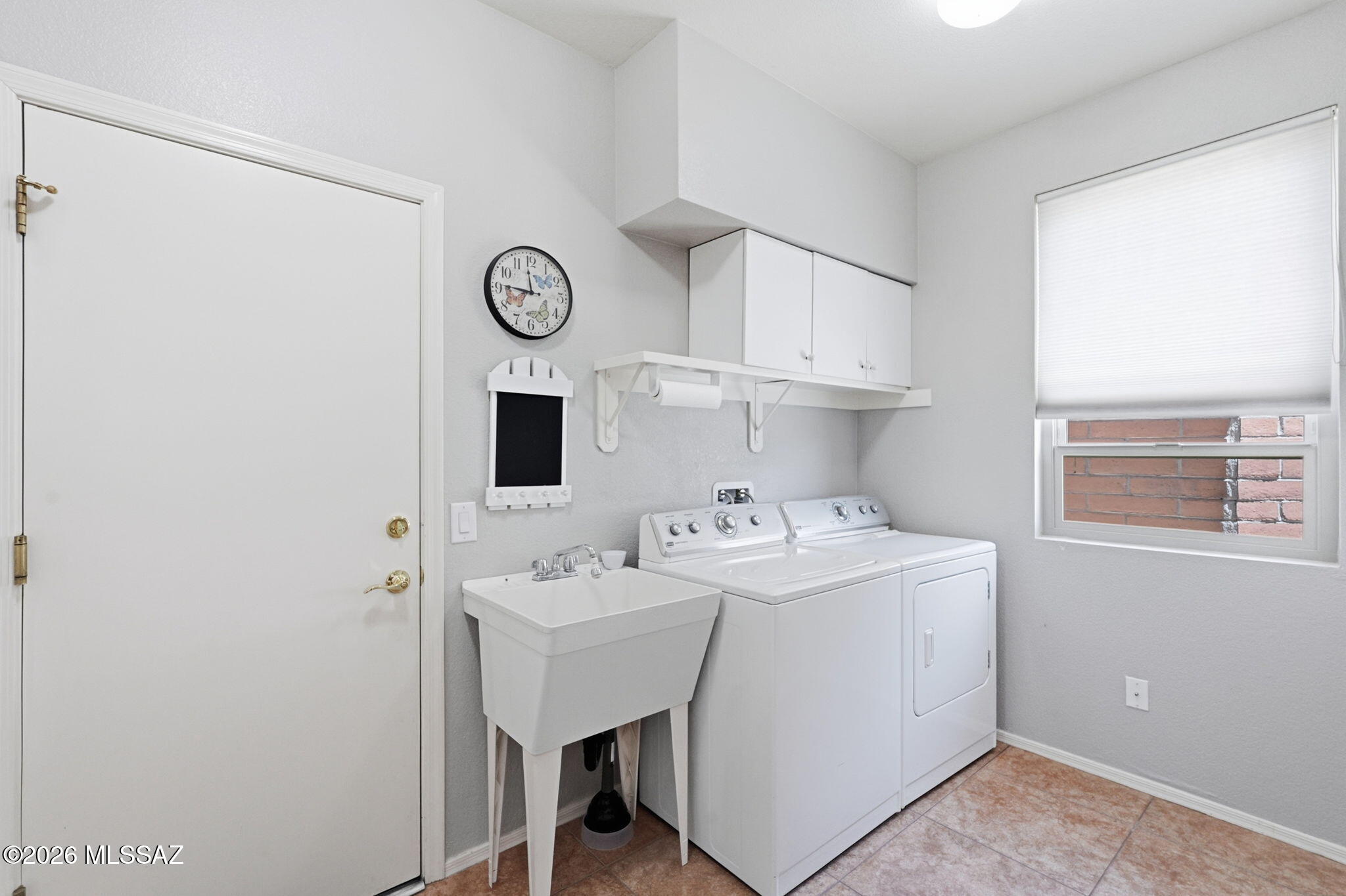 San Ignacio Ridge Estates (20-28,35-58,103-115) - Residential