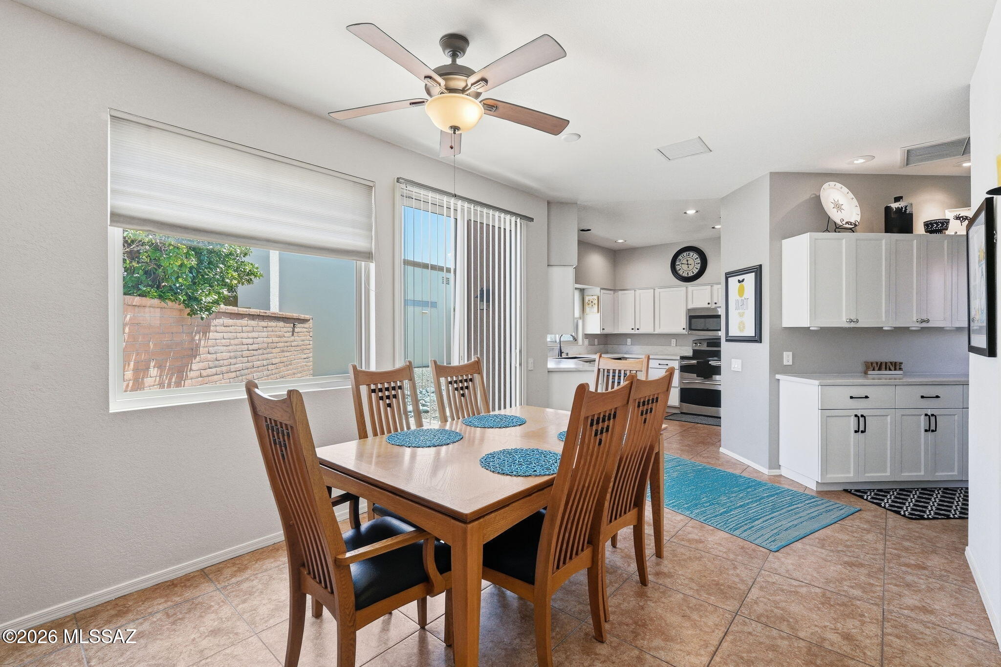 San Ignacio Ridge Estates (20-28,35-58,103-115) - Residential