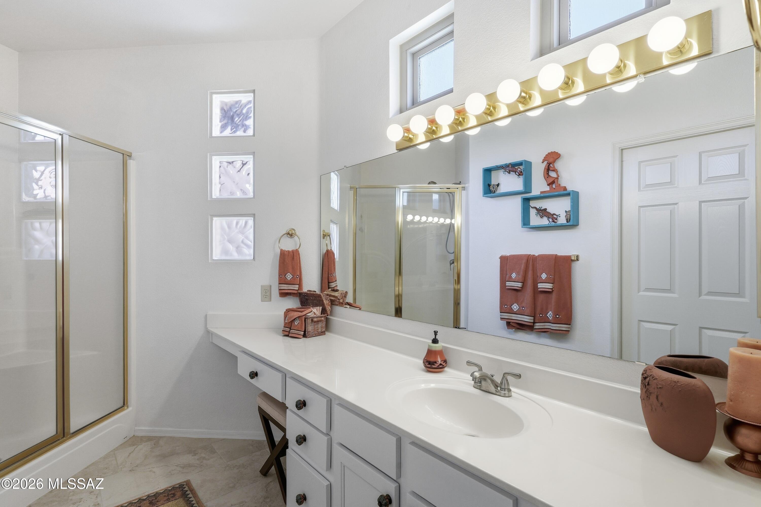 San Ignacio Ridge Estates (20-28,35-58,103-115) - Residential