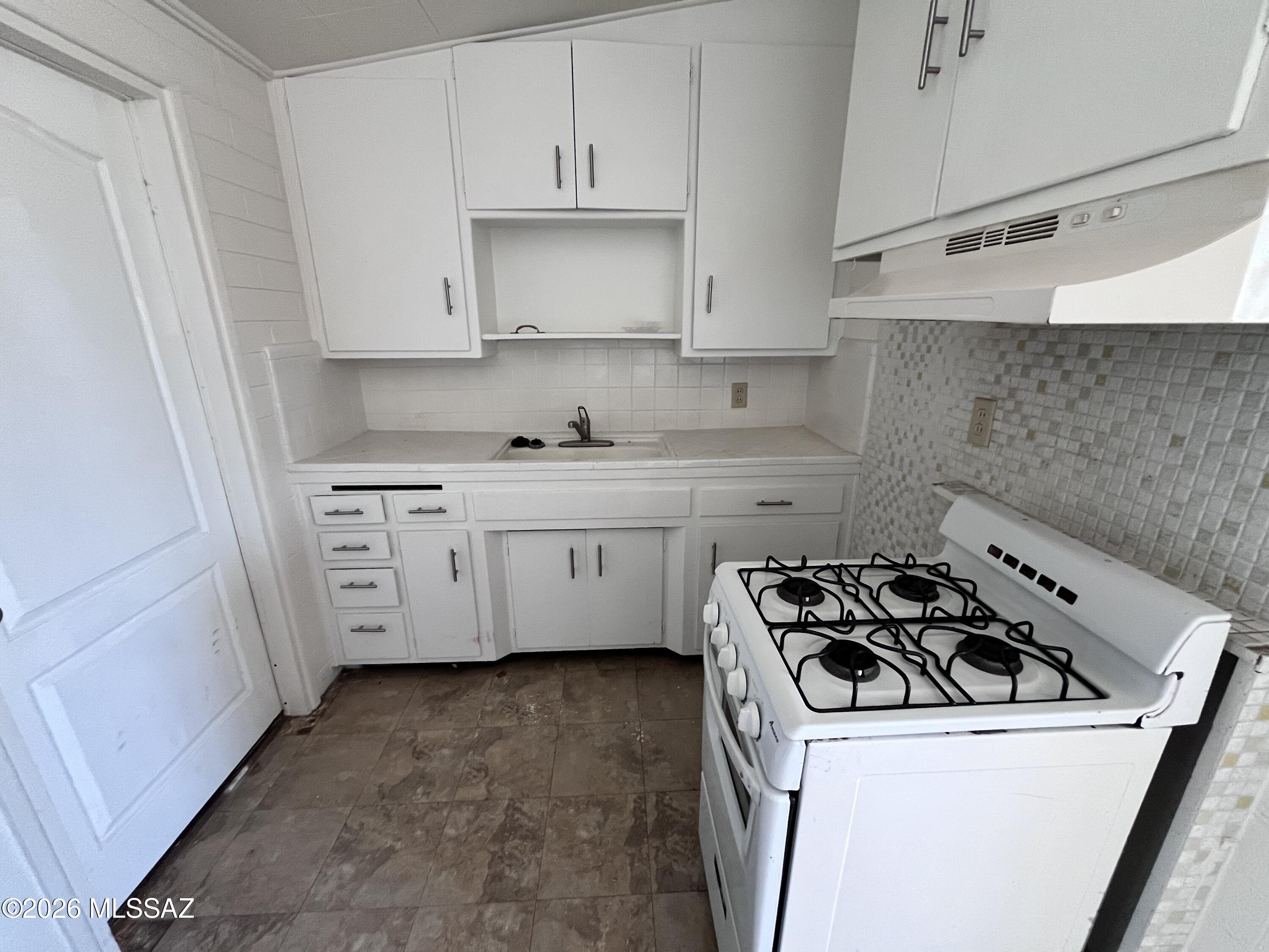Coronado Heights - Residential Lease