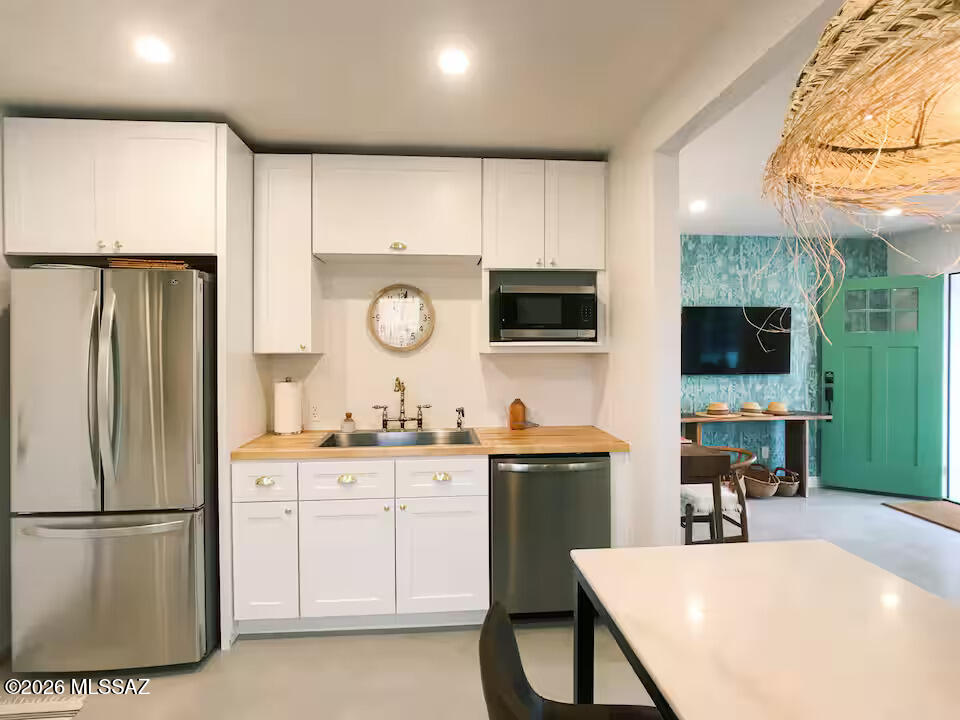 N/A - Residential Lease