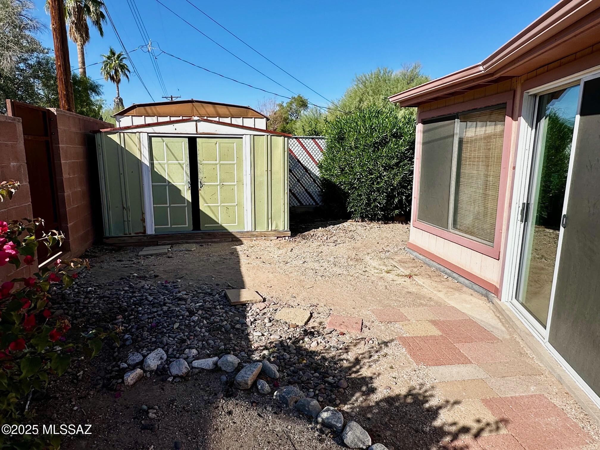 Miramonte Terr - Residential