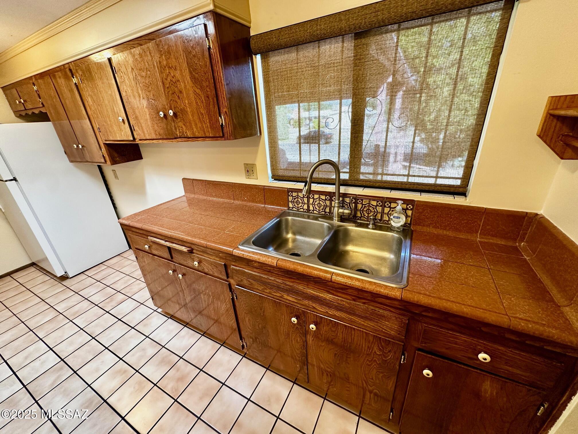 Miramonte Terr - Residential
