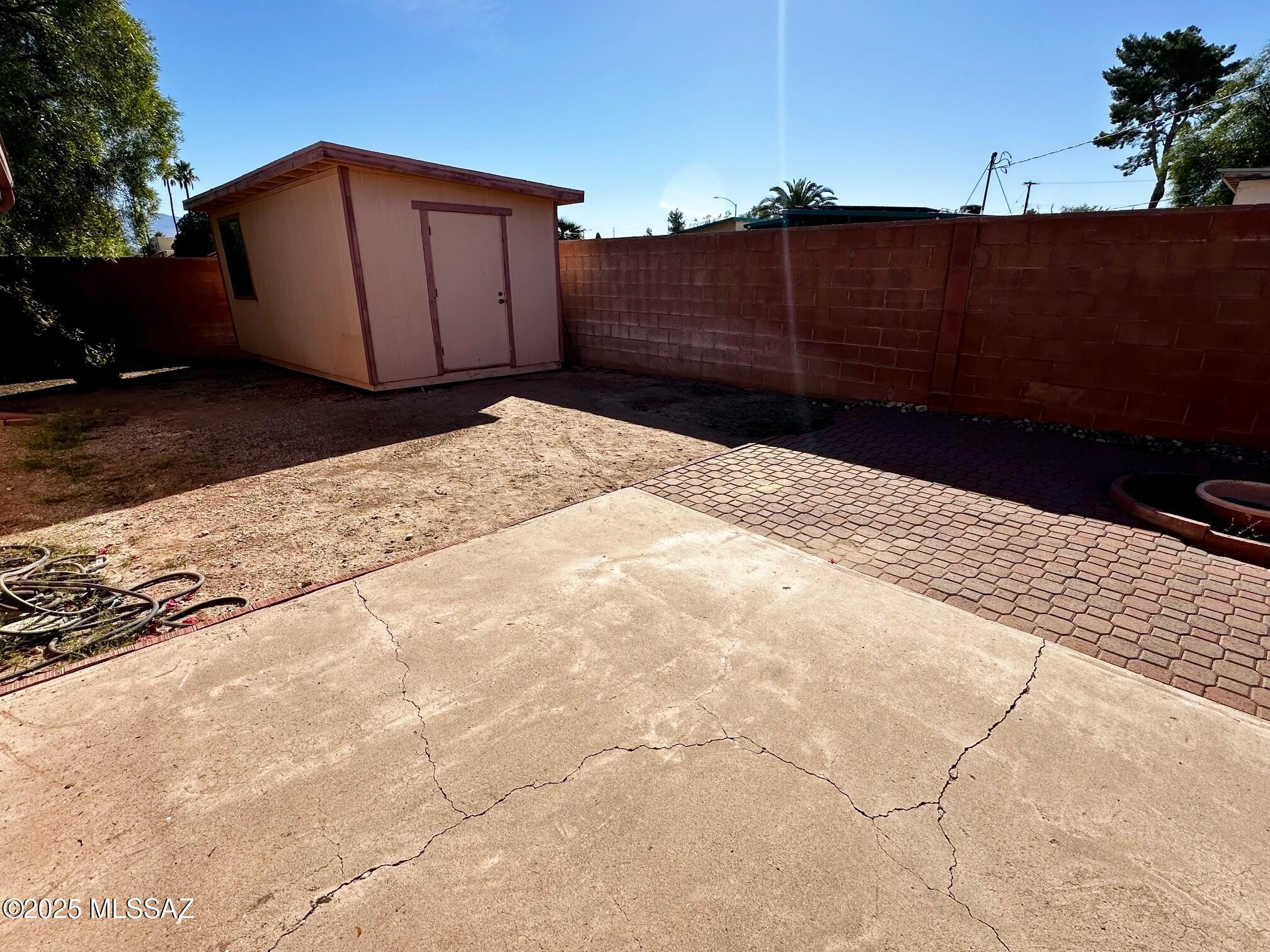 Miramonte Terr - Residential