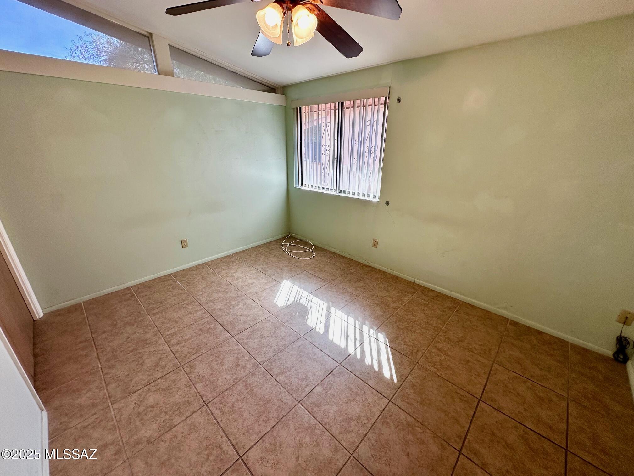 Miramonte Terr - Residential