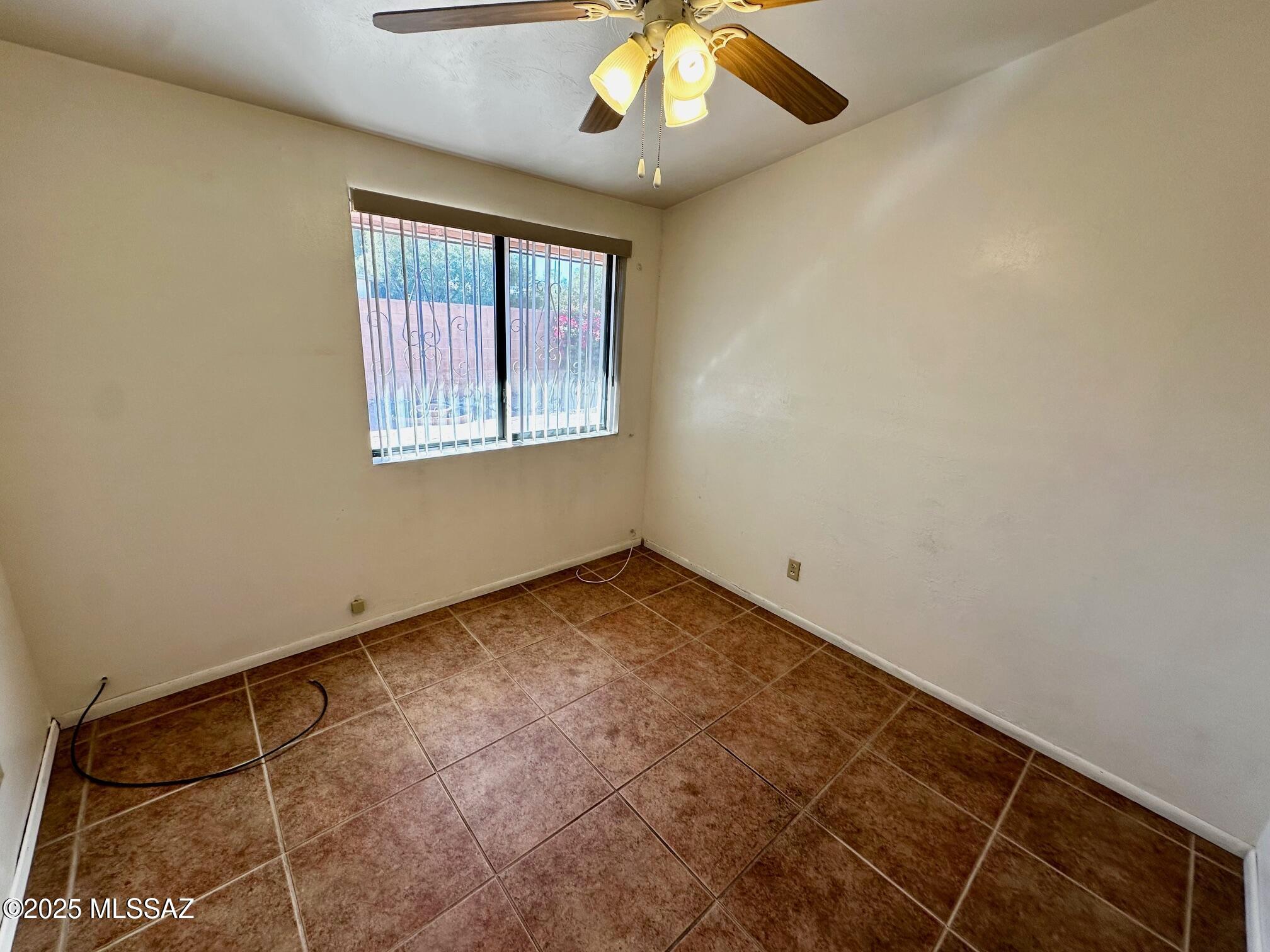 Miramonte Terr - Residential