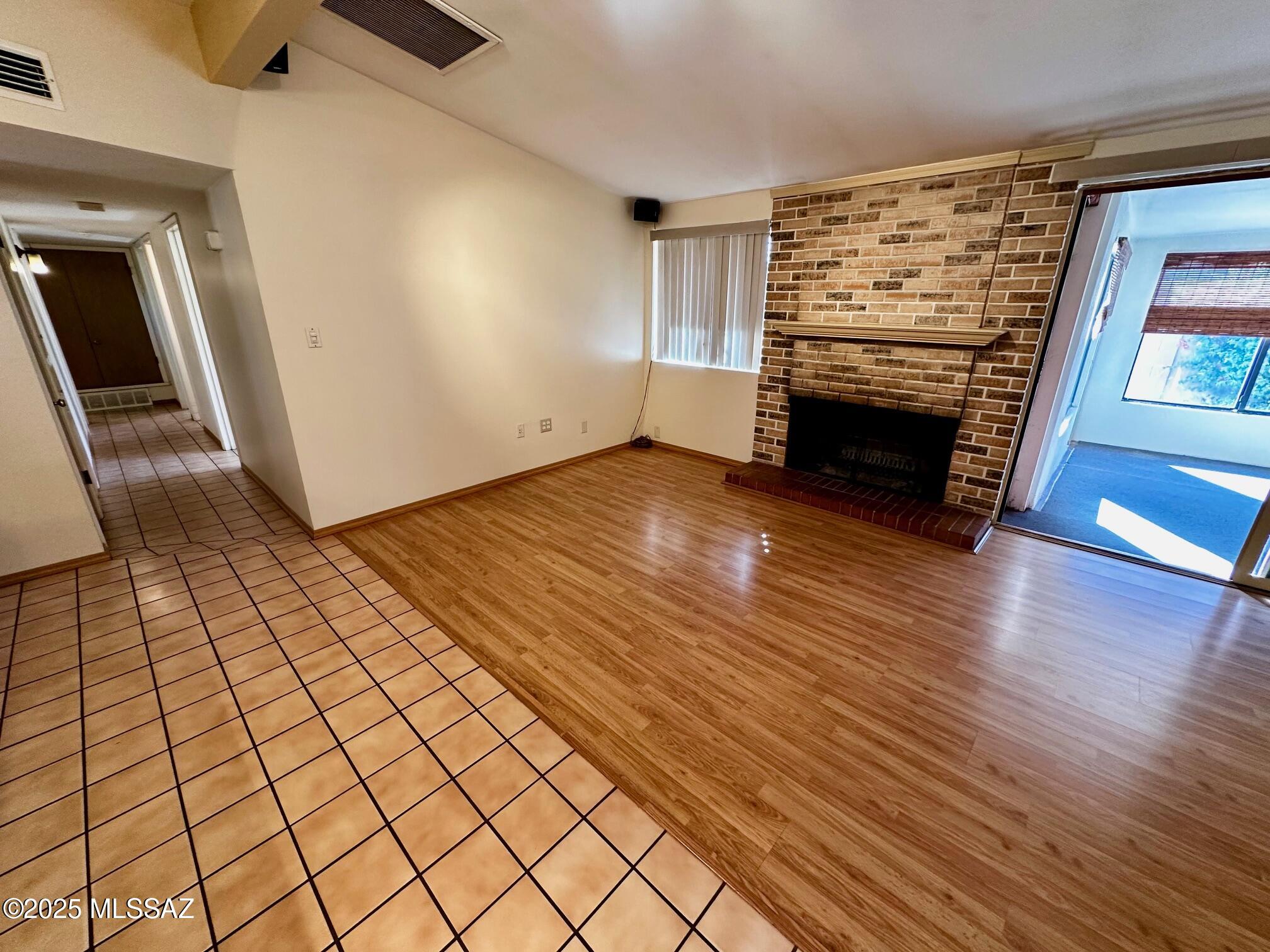 Miramonte Terr - Residential