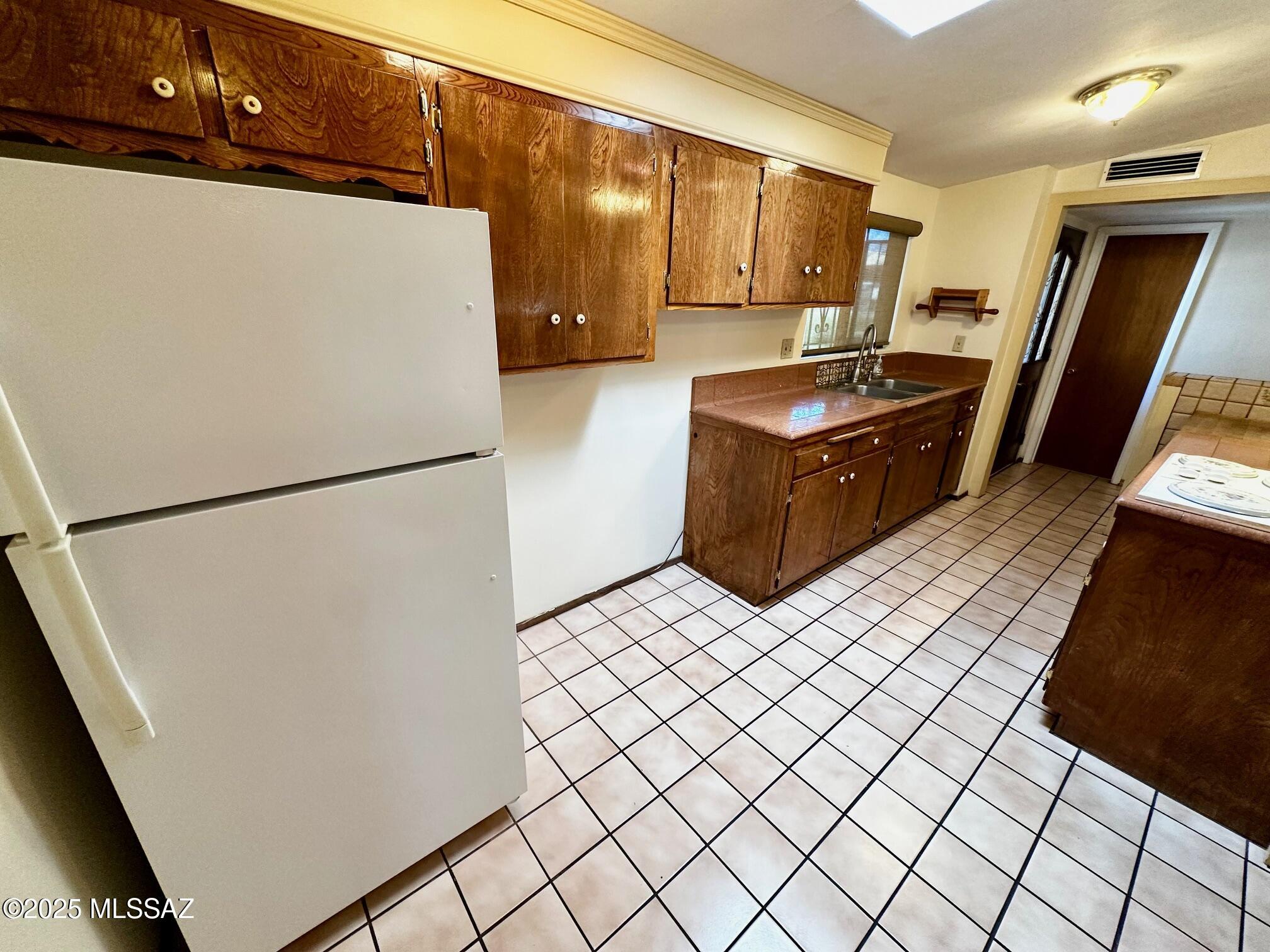 Miramonte Terr - Residential