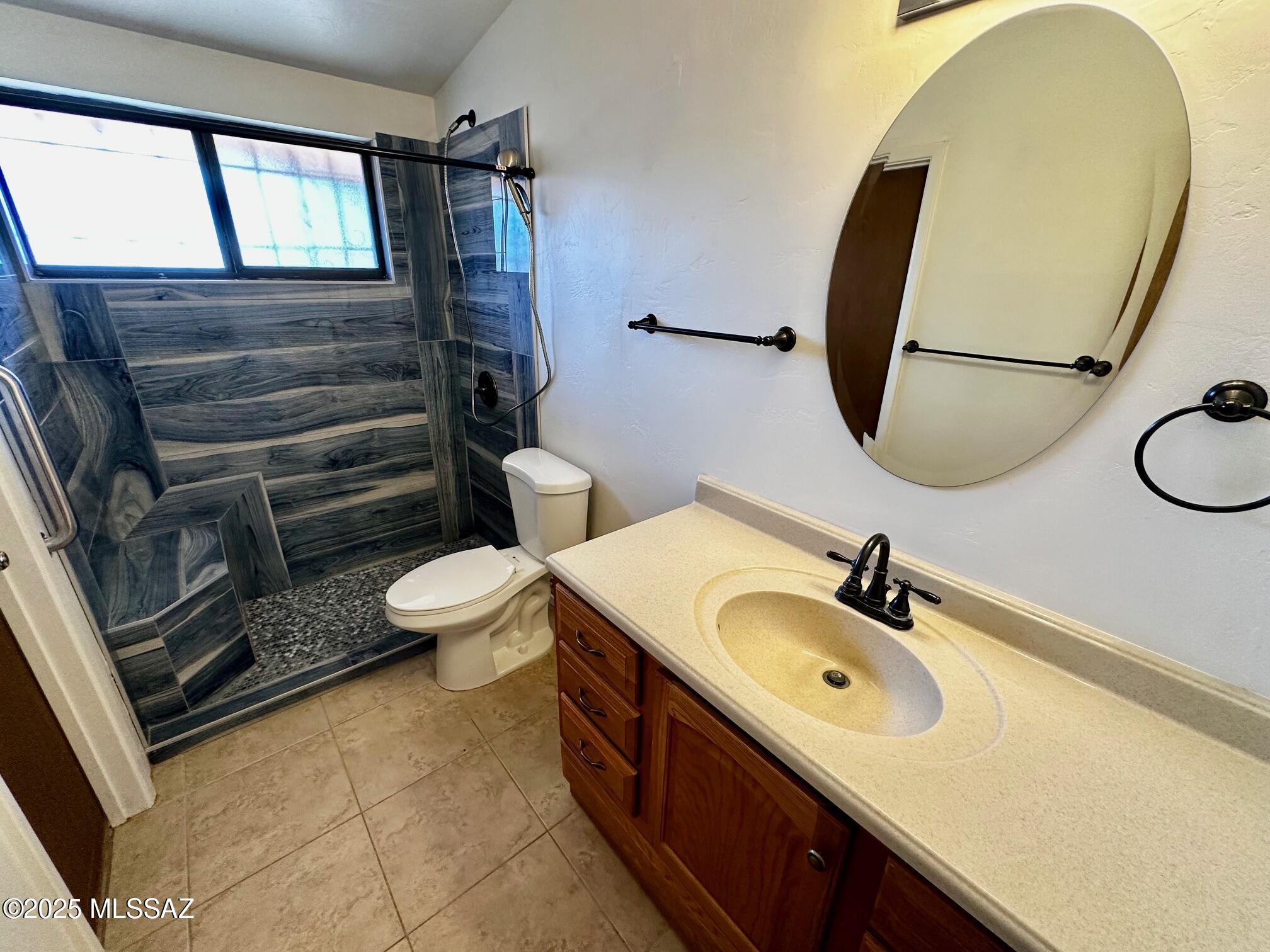 Miramonte Terr - Residential