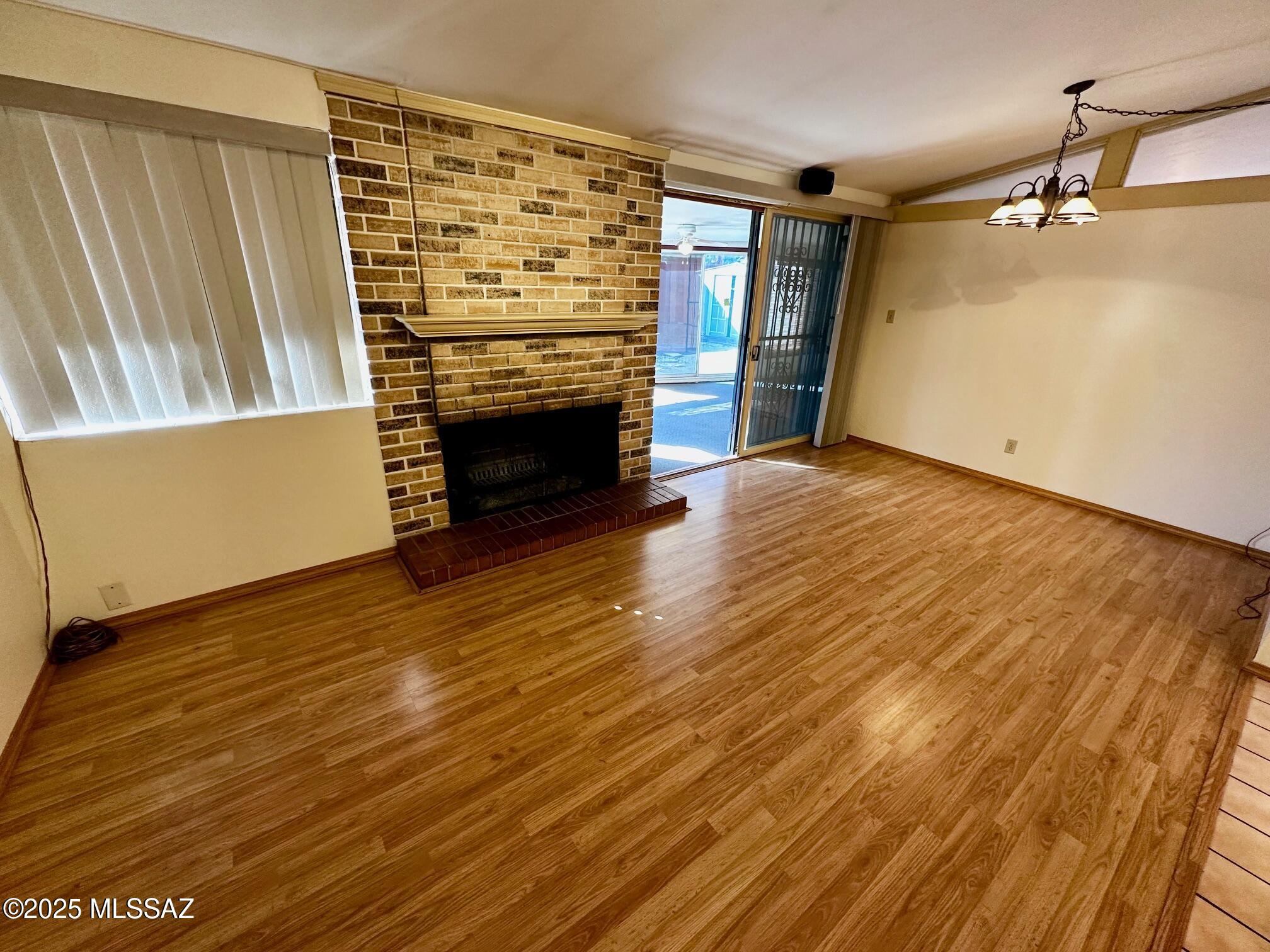 Miramonte Terr - Residential