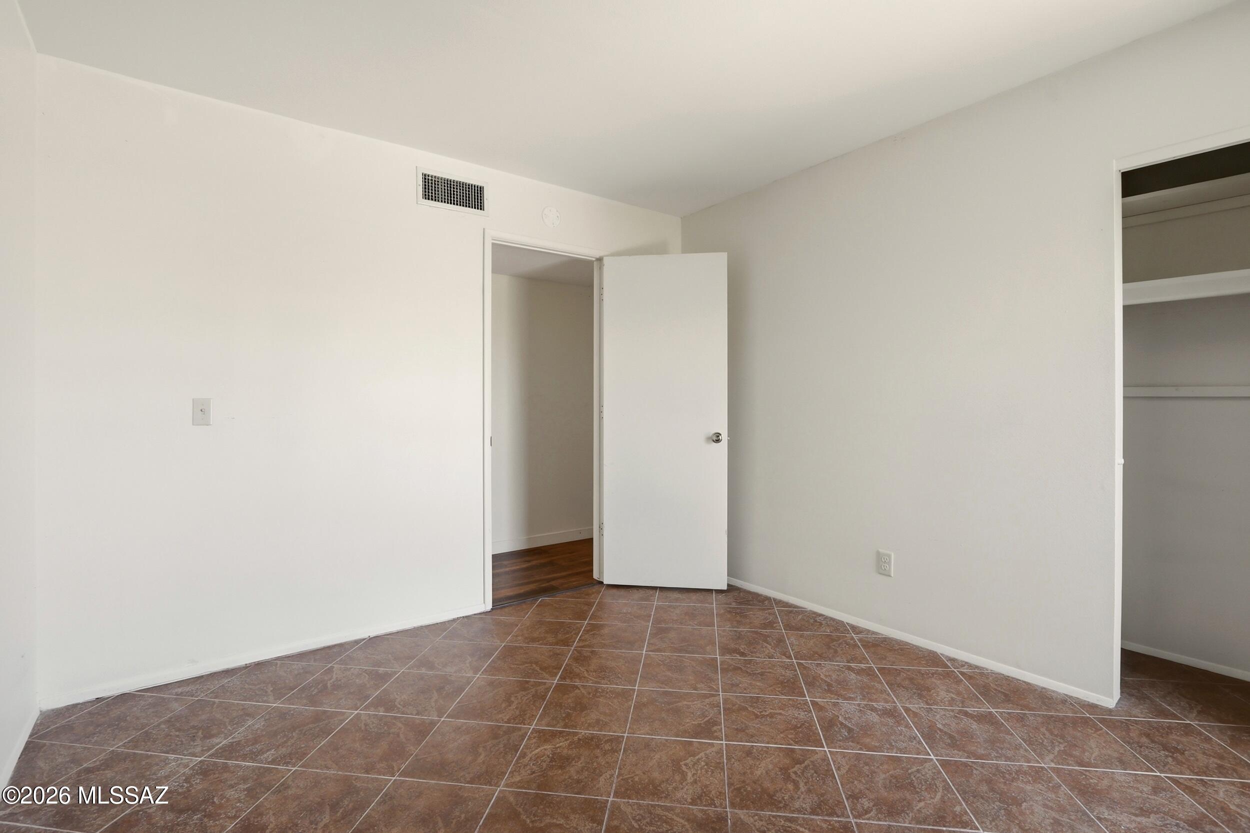 Hidden Hills East (119-215) - Residential