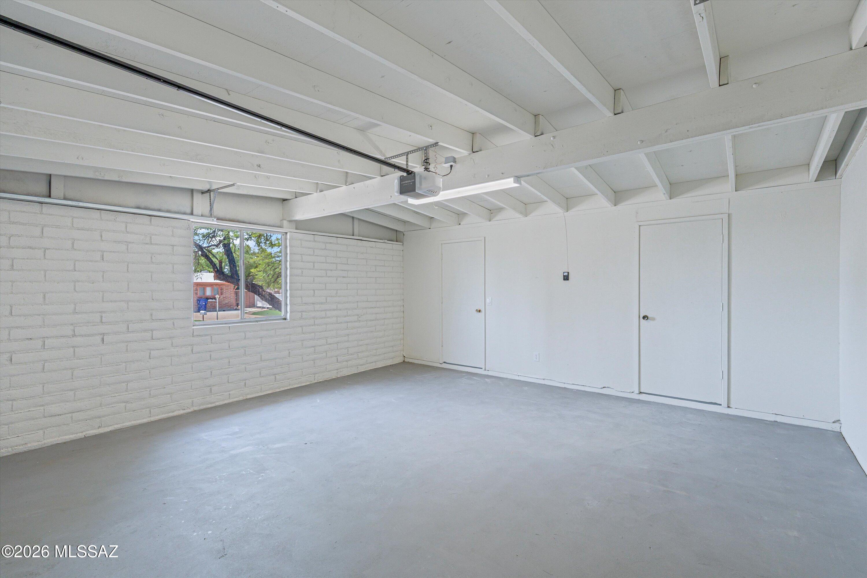 Rolling Hills NO. 3 - Residential