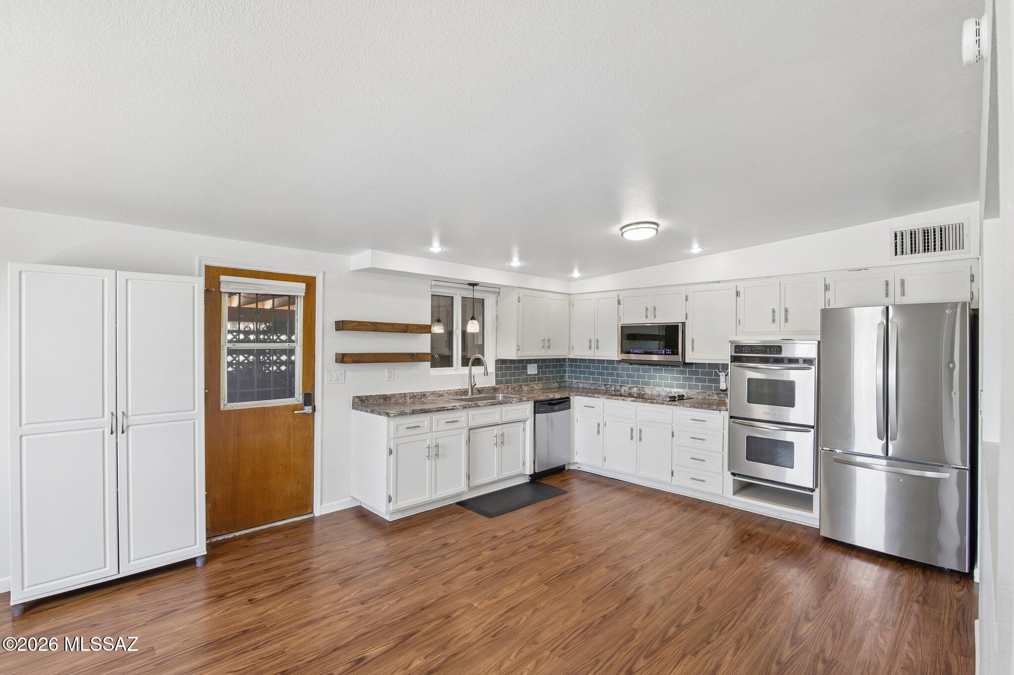 Frontier West Estates - Residential