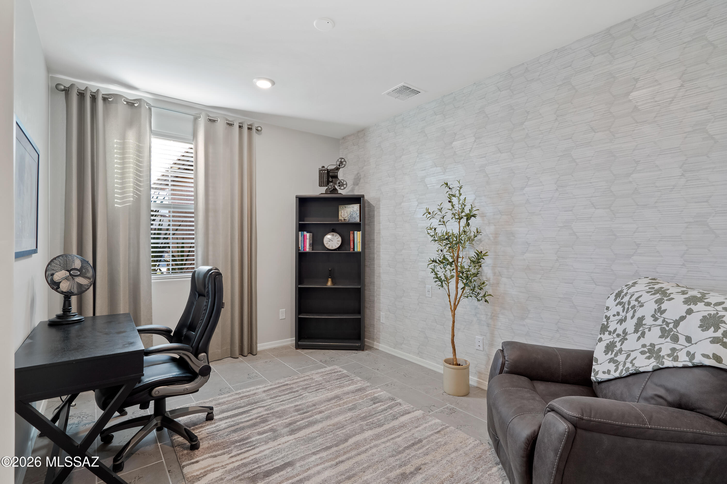 Vista Del Oro (1-108) - Residential