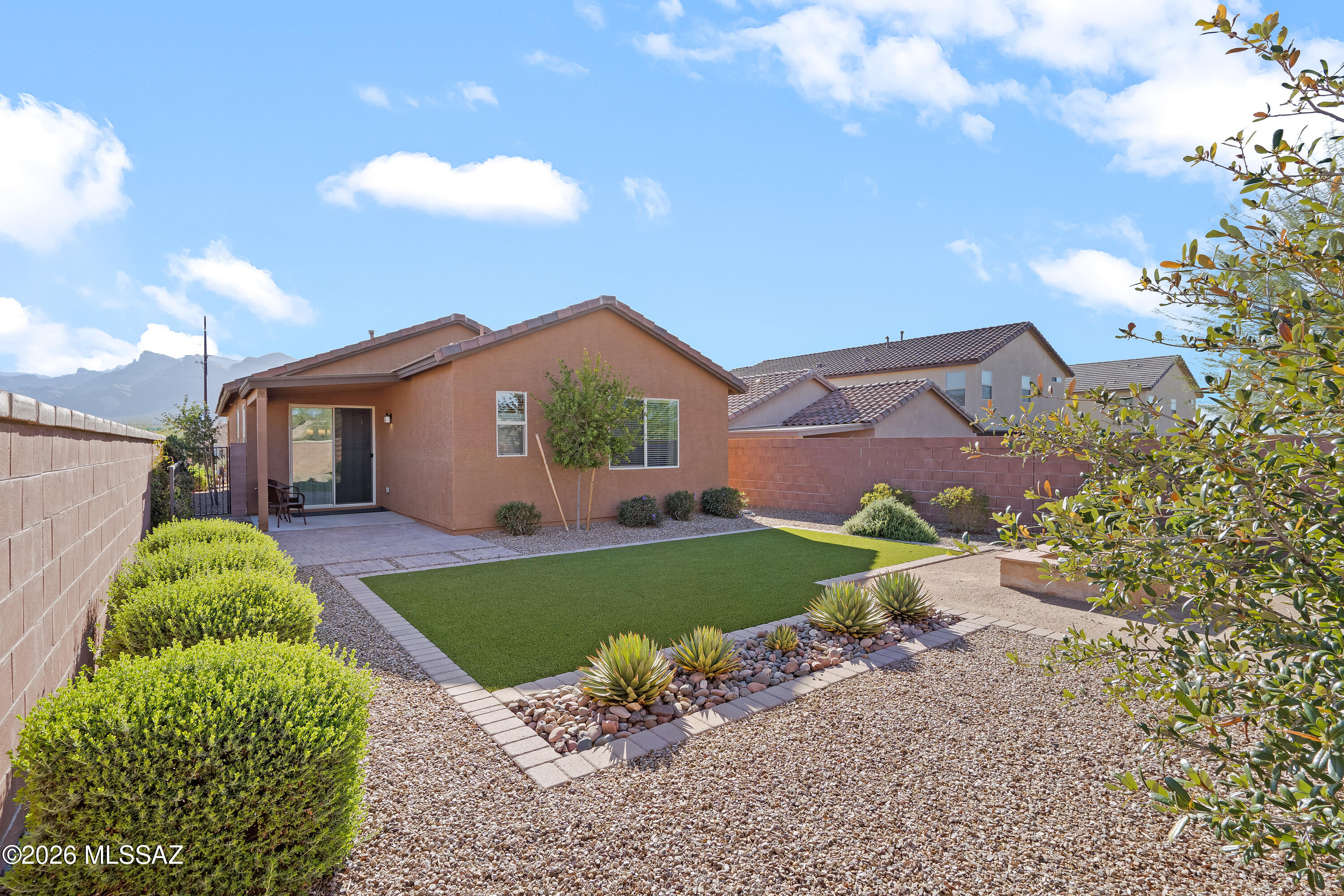 Vista Del Oro (1-108) - Residential