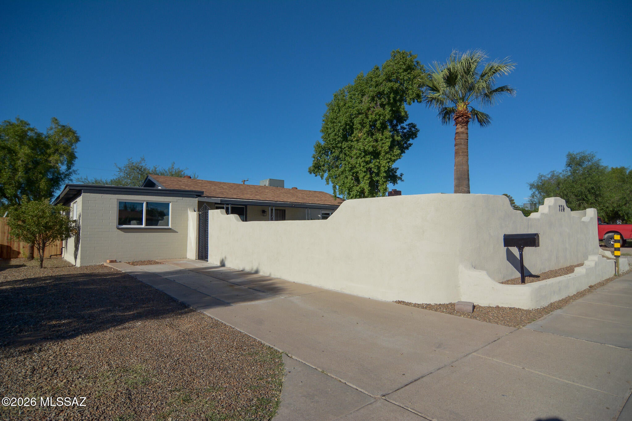 Mission Manor NO. 4 - Residential