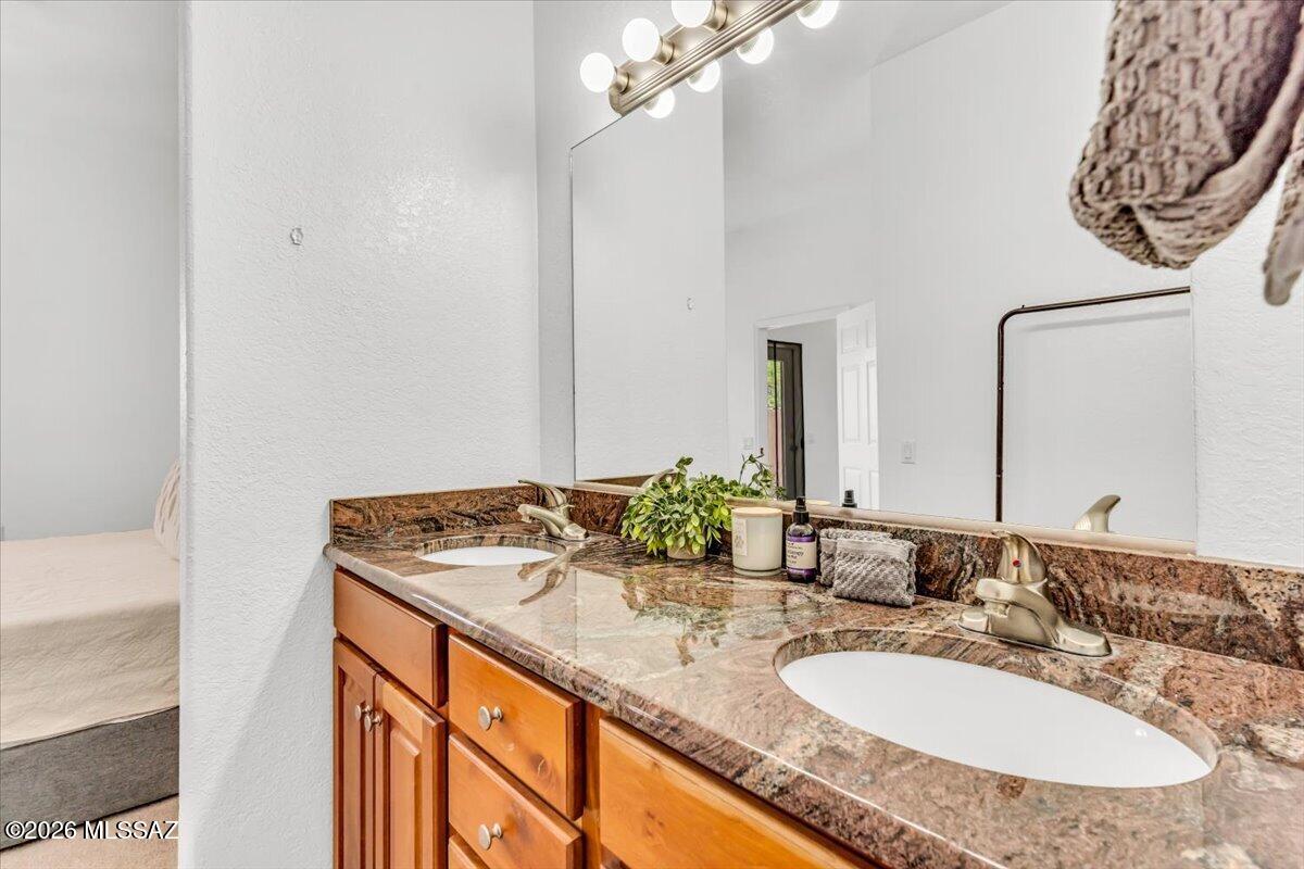 Greens at Ventana Canyon - Residential