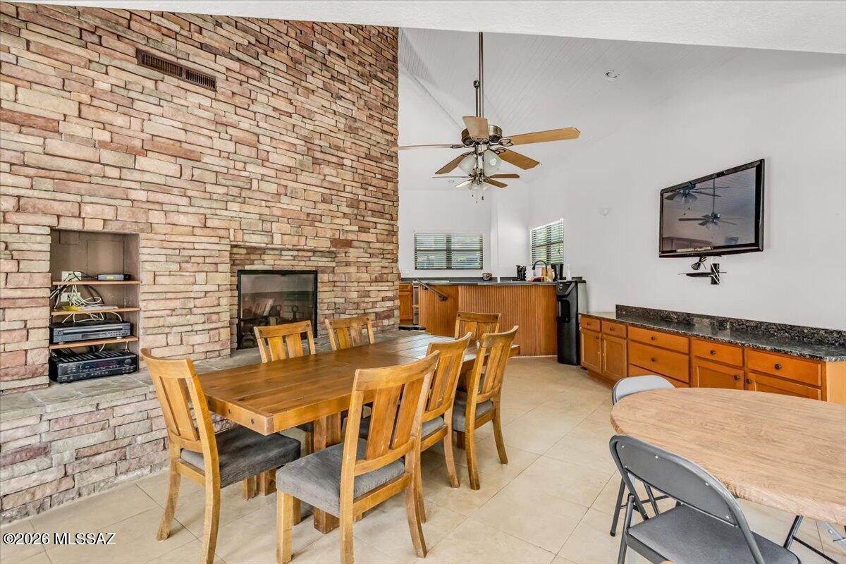 Greens at Ventana Canyon - Residential