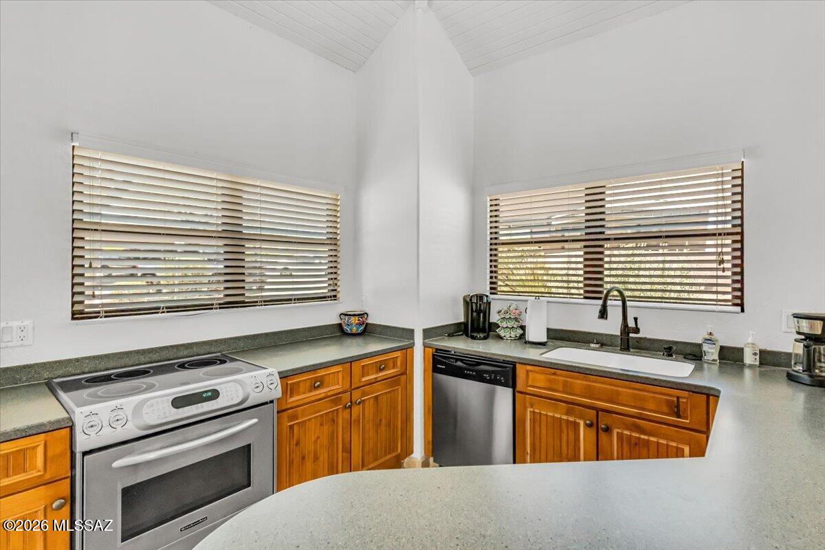 Greens at Ventana Canyon - Residential