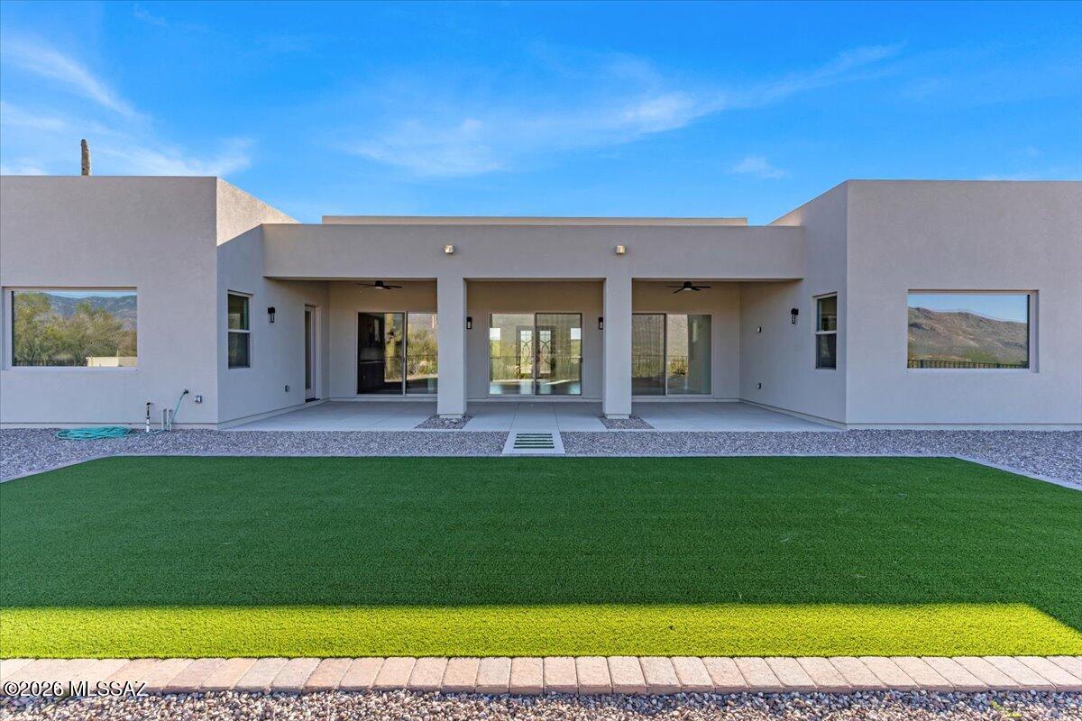 Coyote Creek (1-395) - Residential