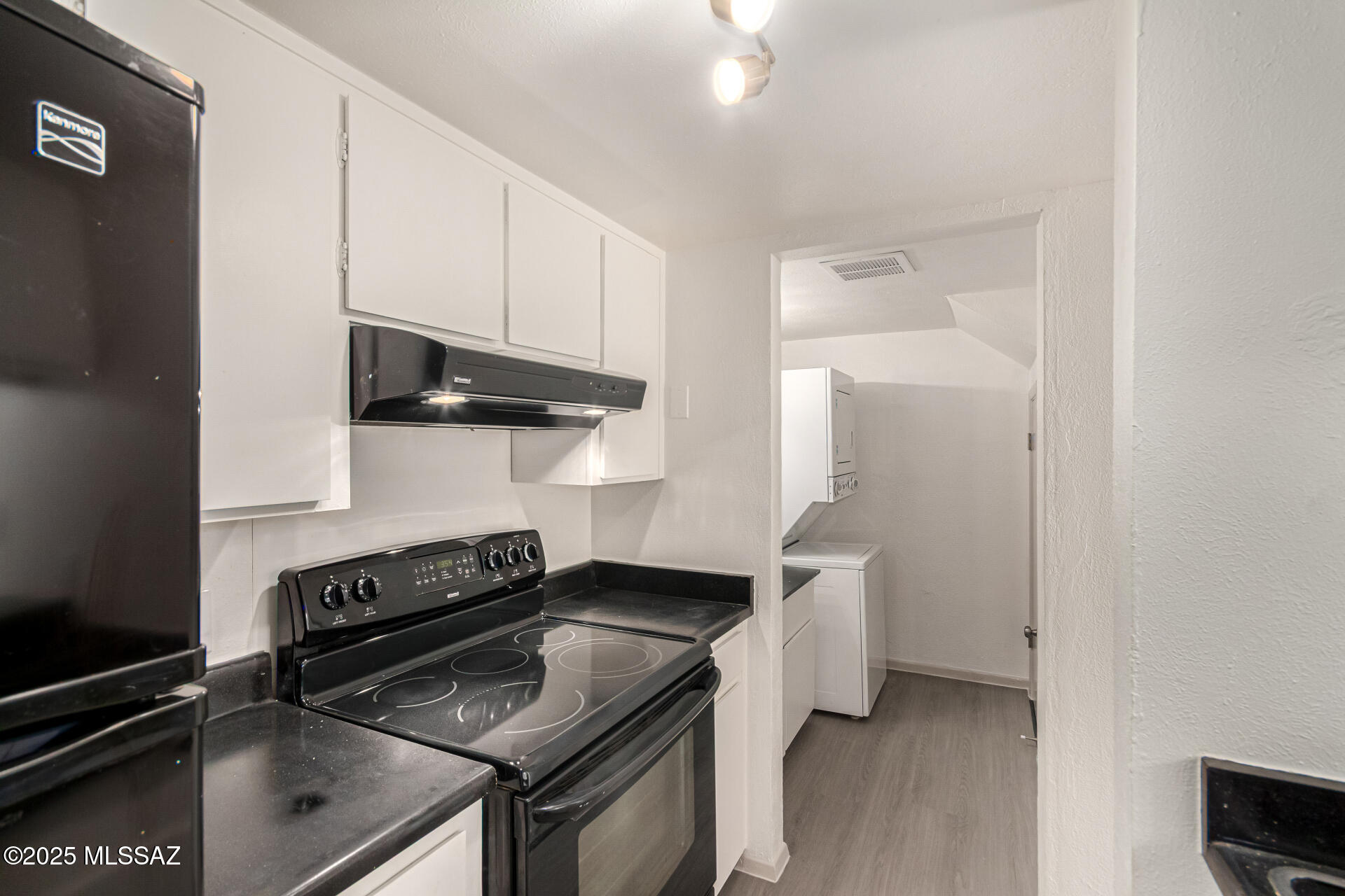 Las Colinas Condominiums - Residential