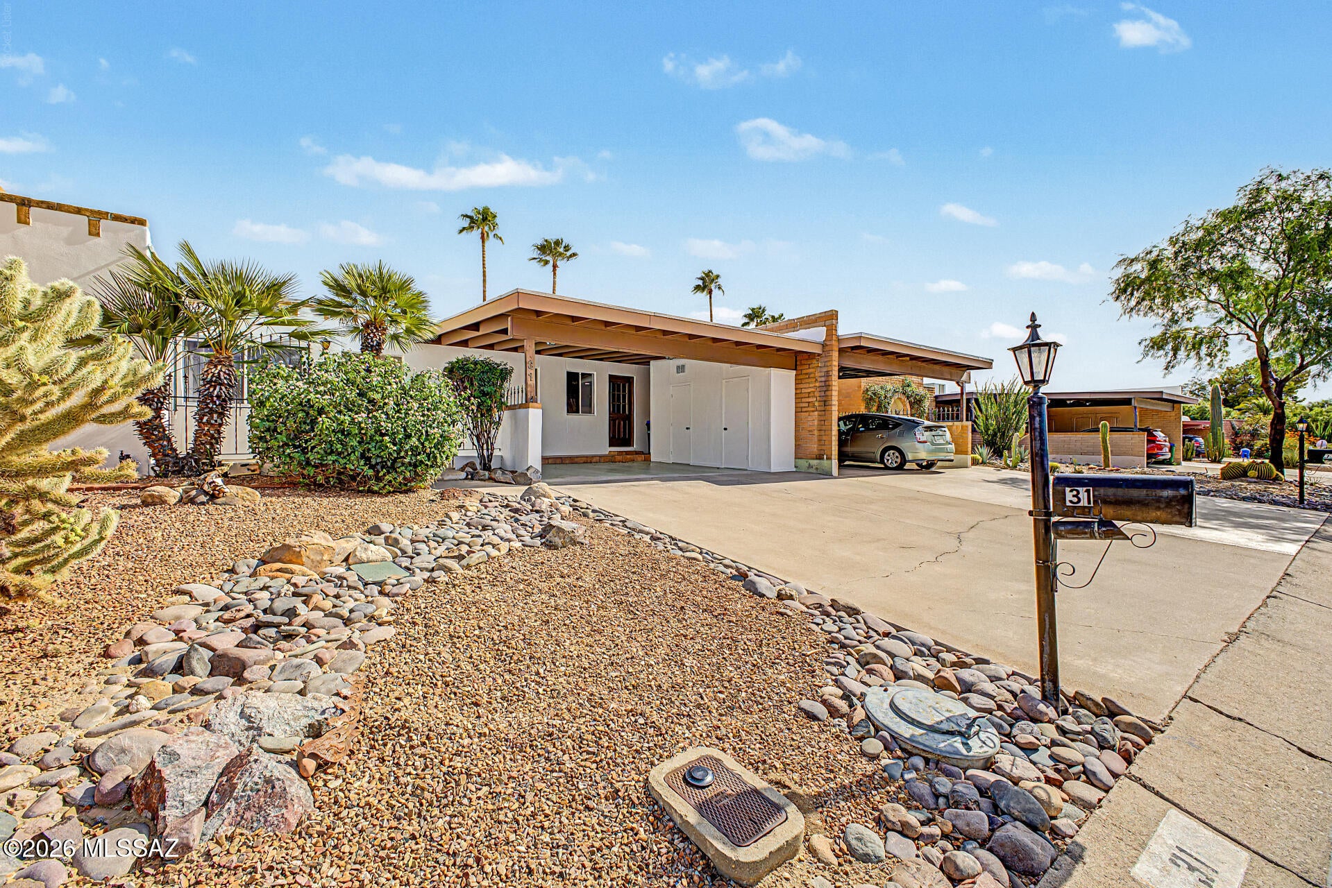 Oro Valley Townhouses (47-52, 58-91) - Residential