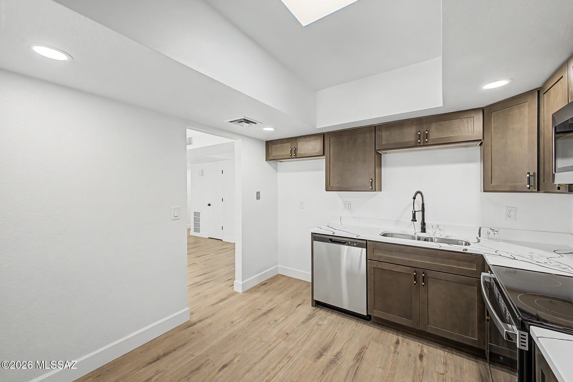 Oro Valley Townhouses (47-52, 58-91) - Residential