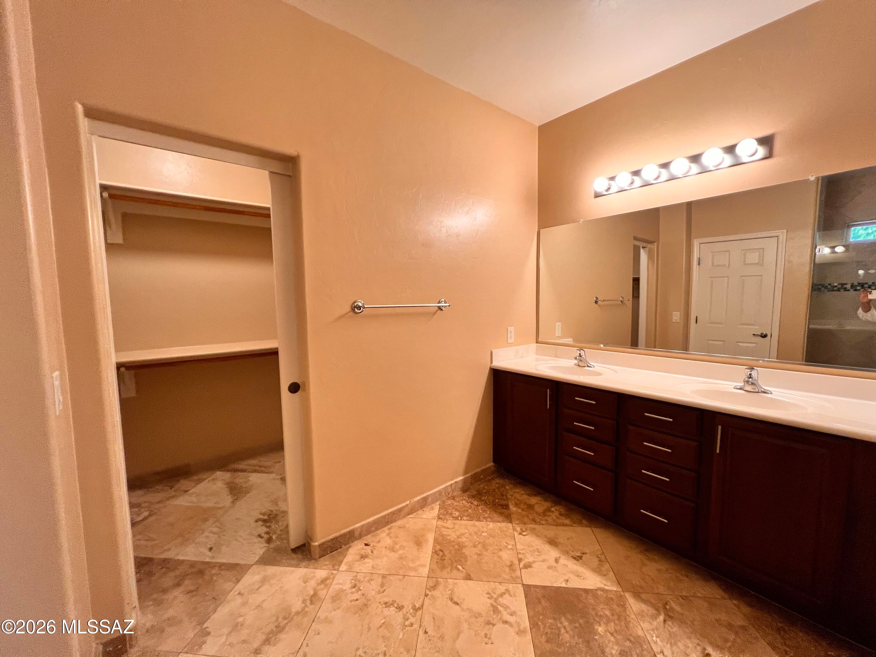 Rancho Vistoso NGHB 10 & 11 (1-360) - Residential Lease