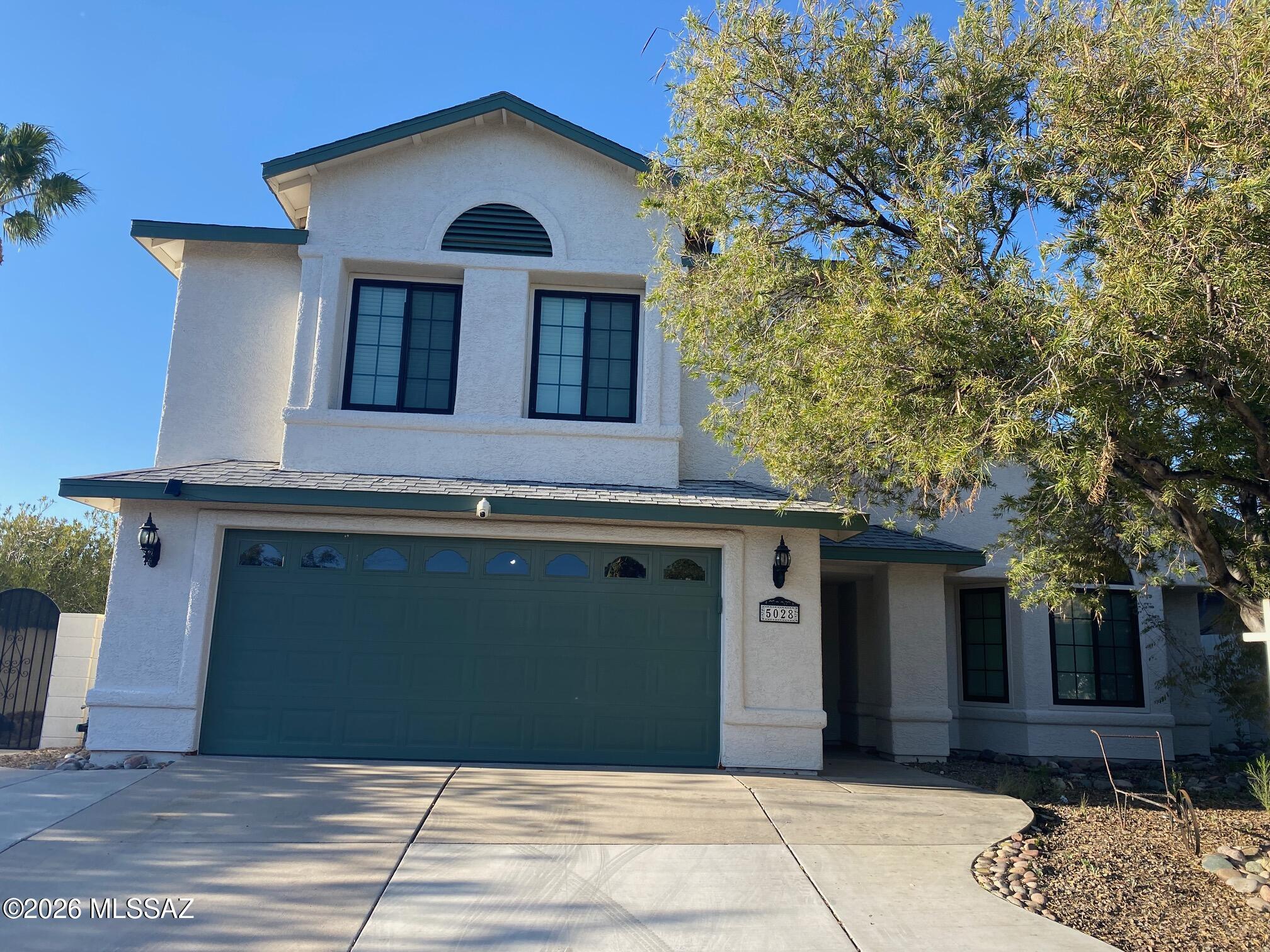 Welcome home where there room to live and grow! 5 bedrooms/3 baths. Easy care front and rear yards. Kitchen has updated cabinetry, appliances and lighting. Flooring consists of wood look tile and wood laminate. Great location with easy access to I-10.