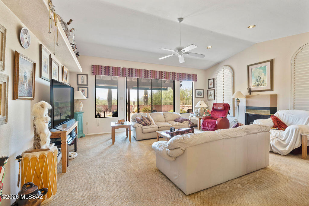 San Ignacio Vistas (1-223) - Residential