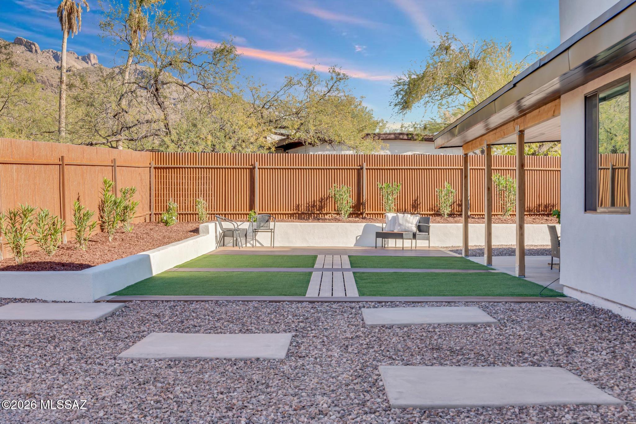 Rancho Catalina(107-221) - Residential