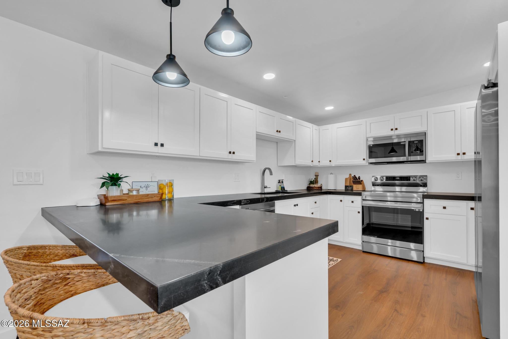 Rancho Catalina(107-221) - Residential