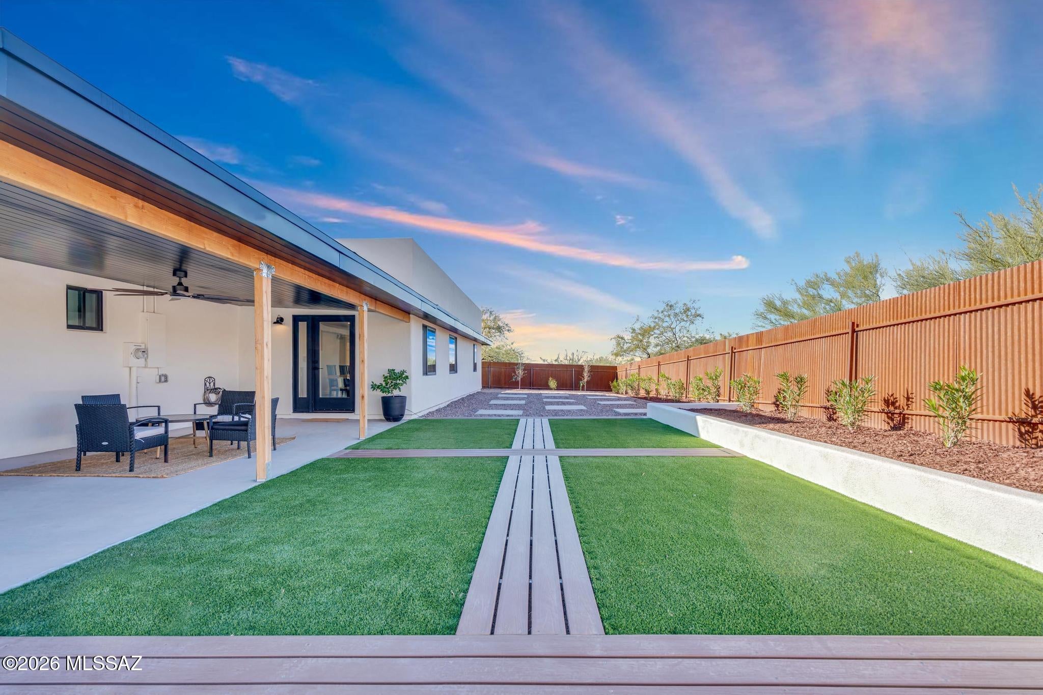 Rancho Catalina(107-221) - Residential