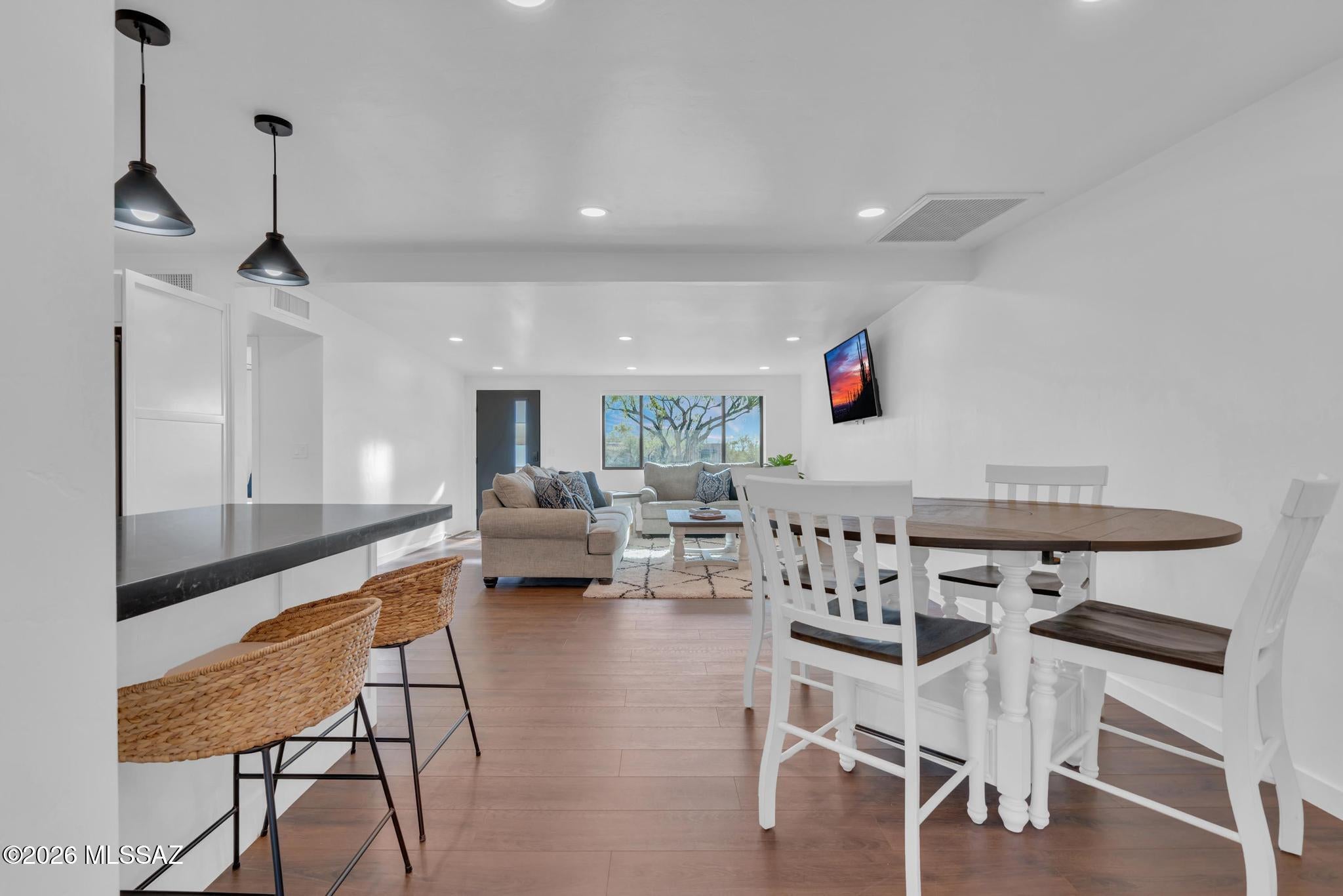 Rancho Catalina(107-221) - Residential