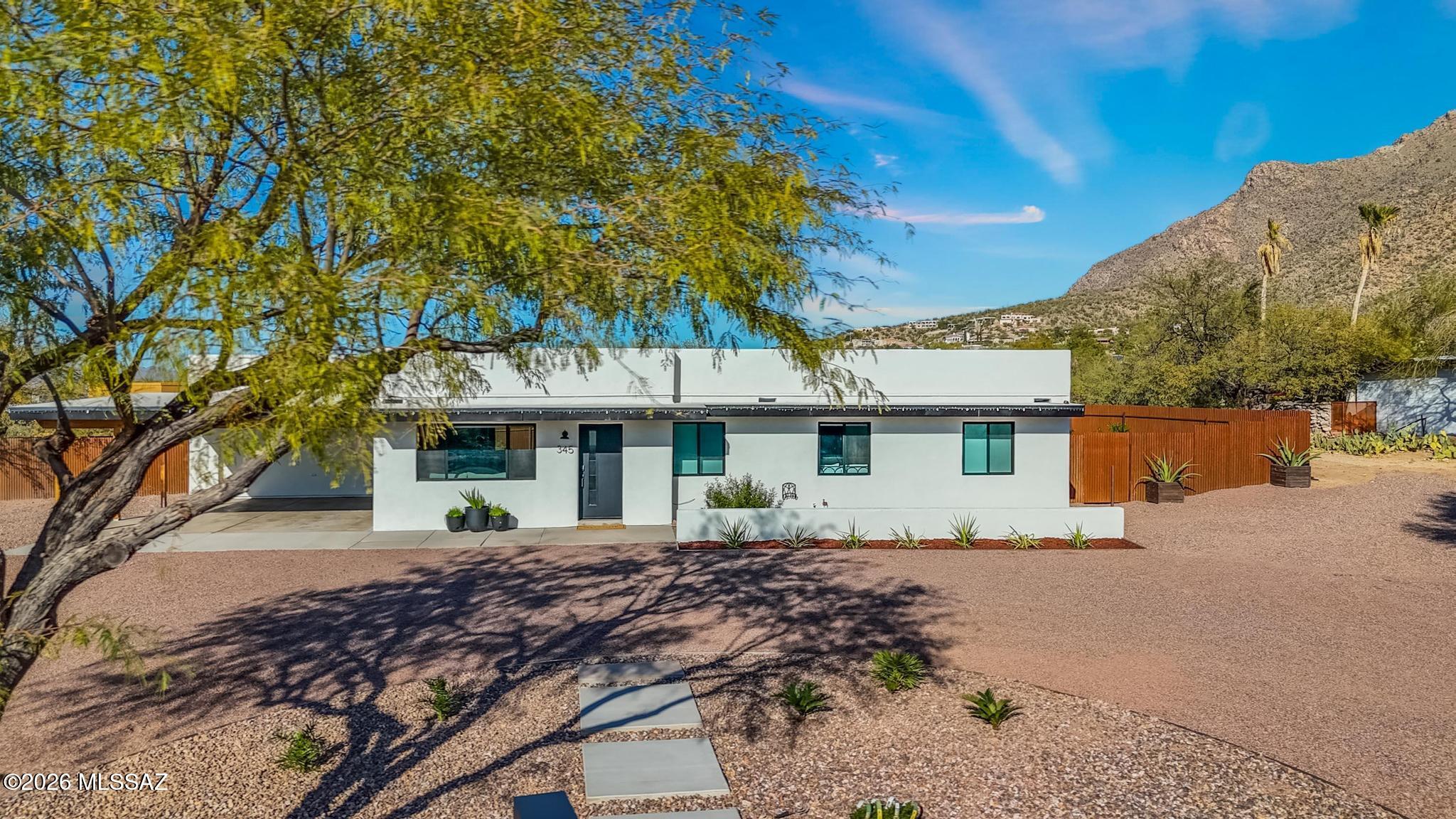 Rancho Catalina(107-221) - Residential