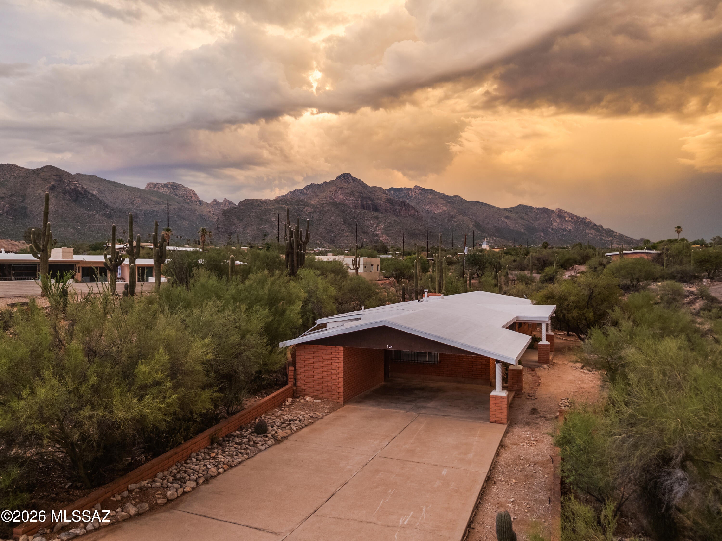 Vista De Las Candelas Estates - Residential