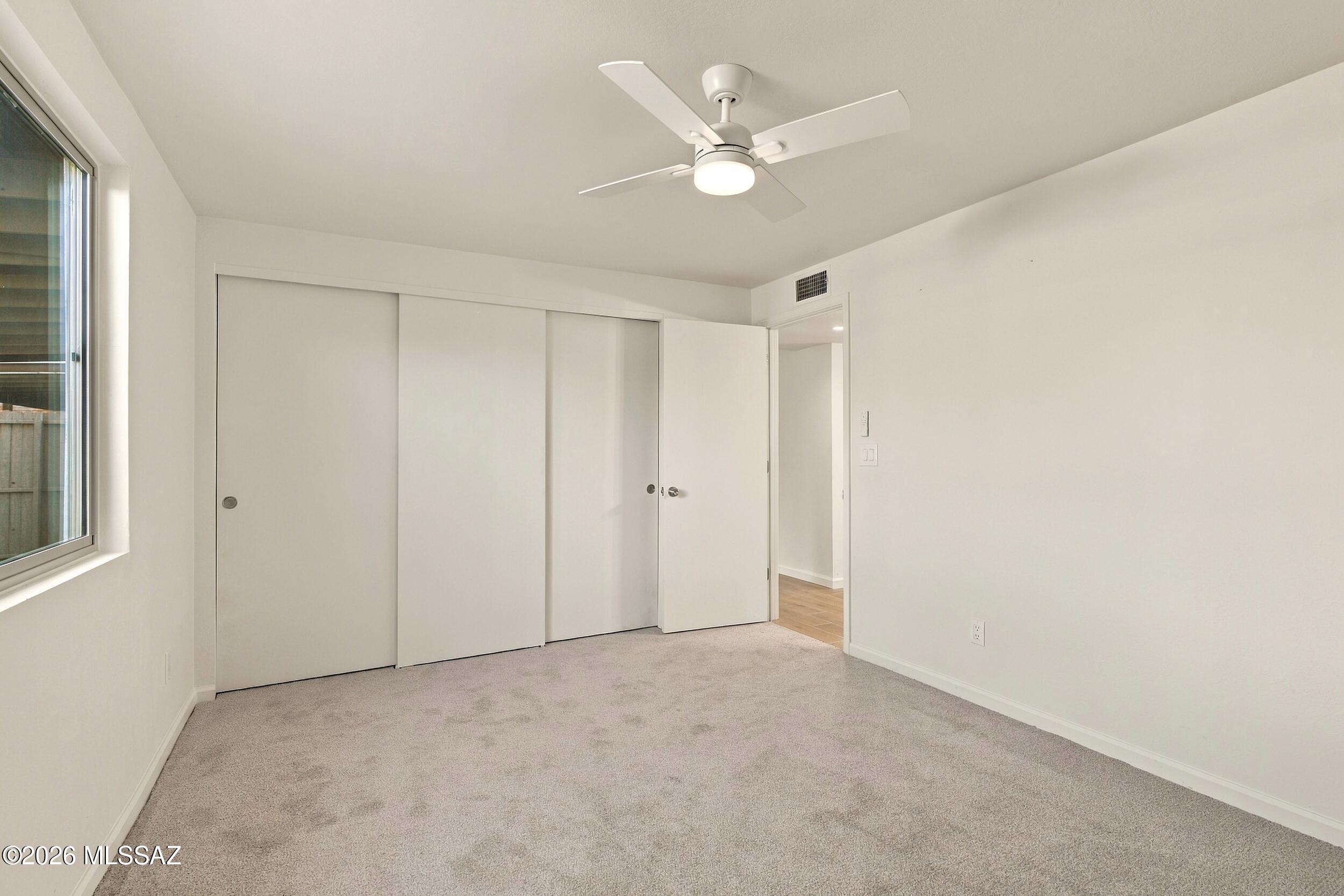 Pantano Park Townhouses - Residential