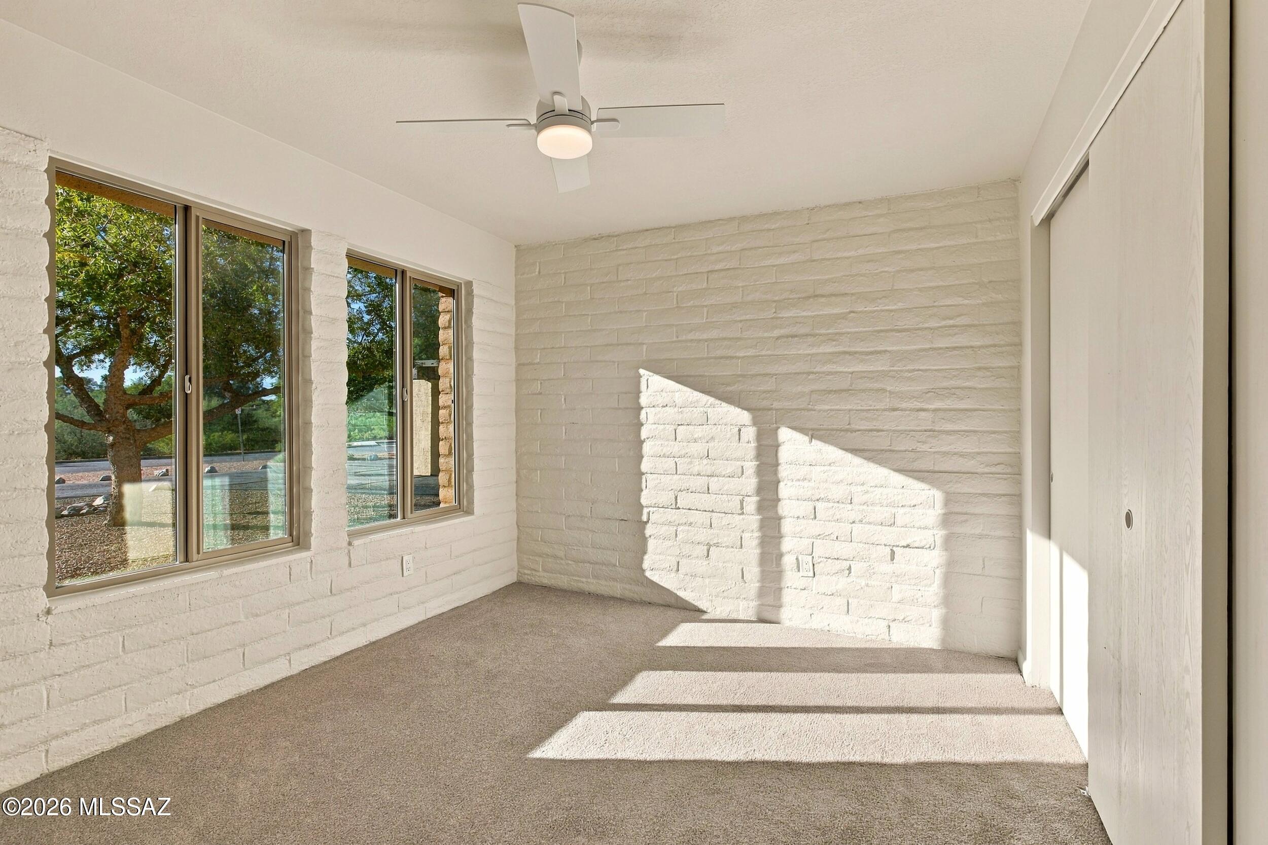 Pantano Park Townhouses - Residential