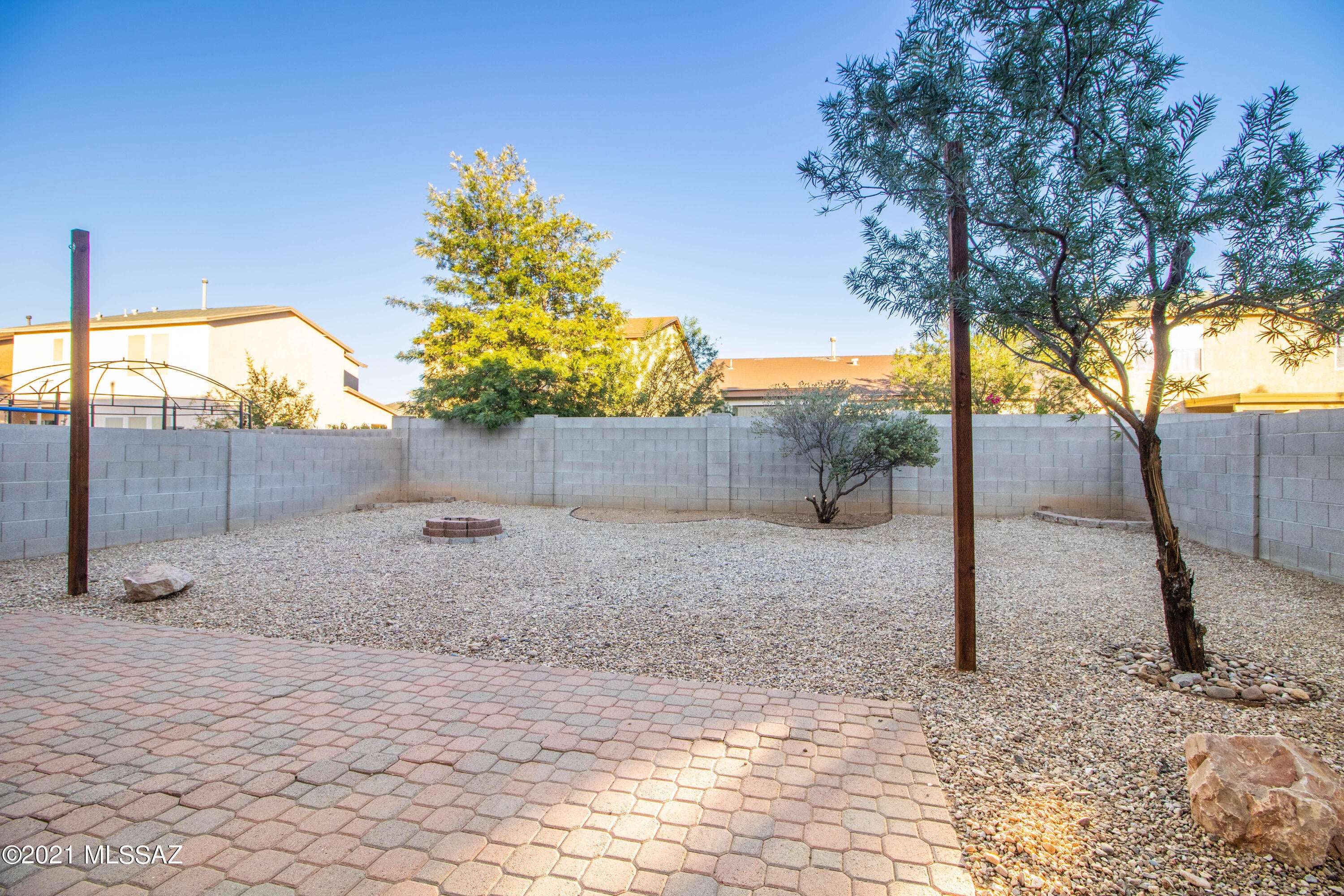 Julian Ranch (1-104) - Residential Lease